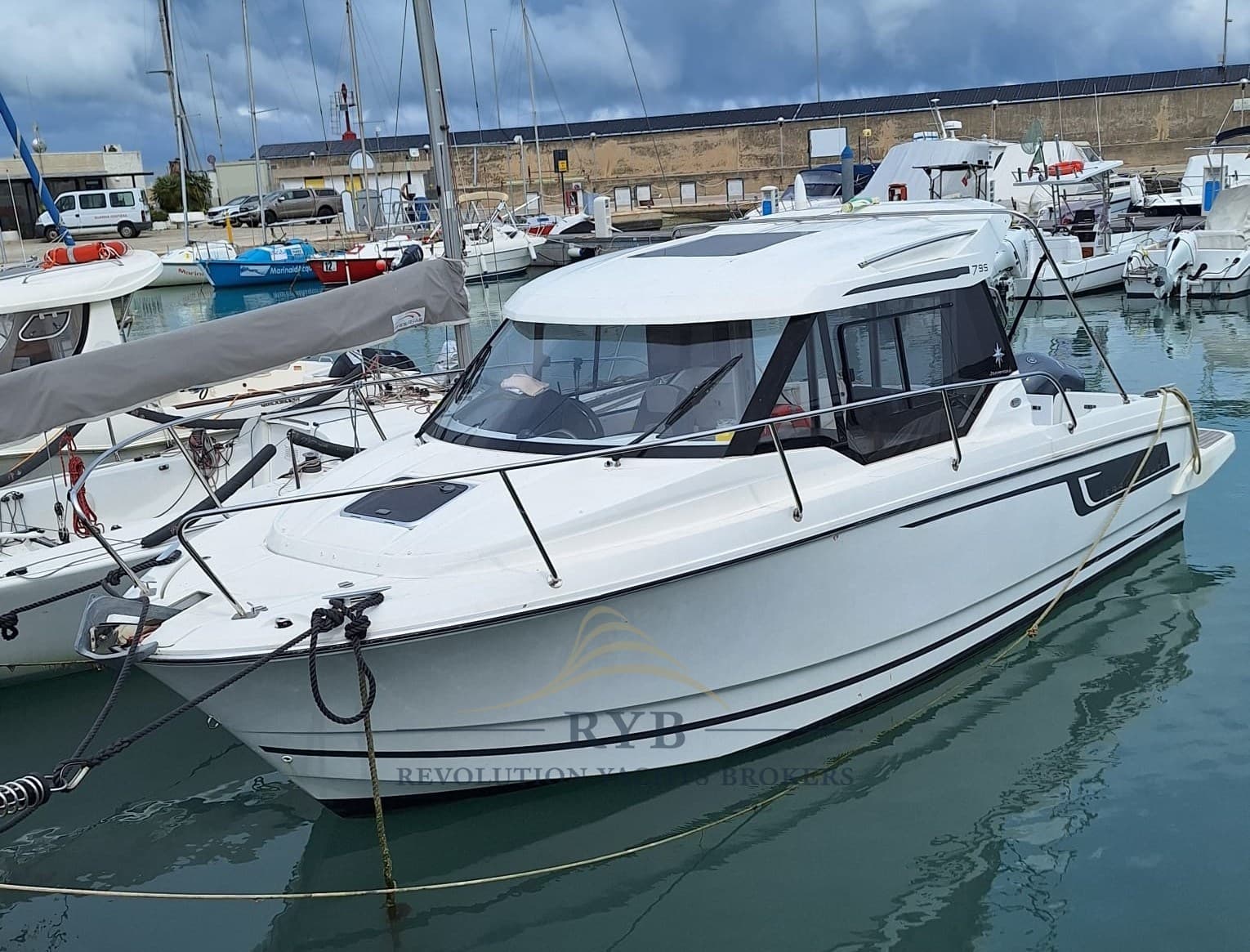 Jeanneau Merry Fisher 795 used - detail 1
