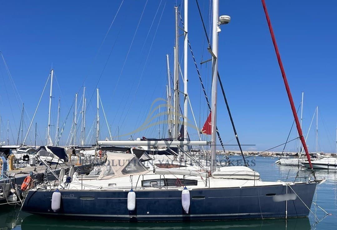 Beneteau OCEANIS 43 gebraucht - Hauptansicht
