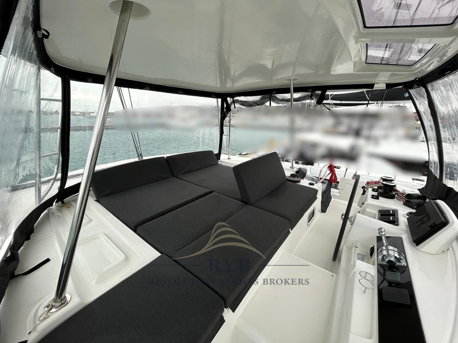 Lagoon 46 used - detail 3