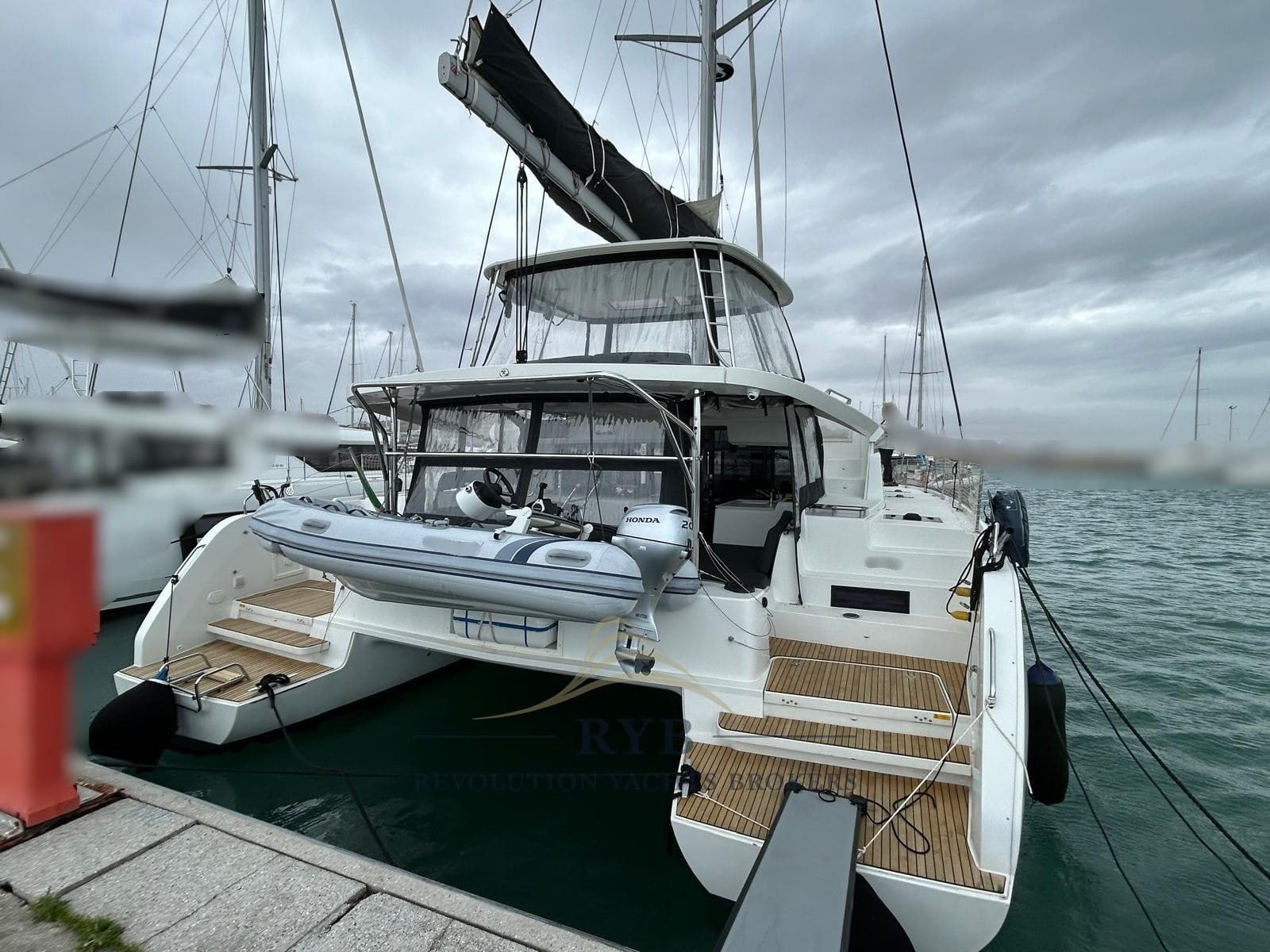 Lagoon 46 used - detail 2