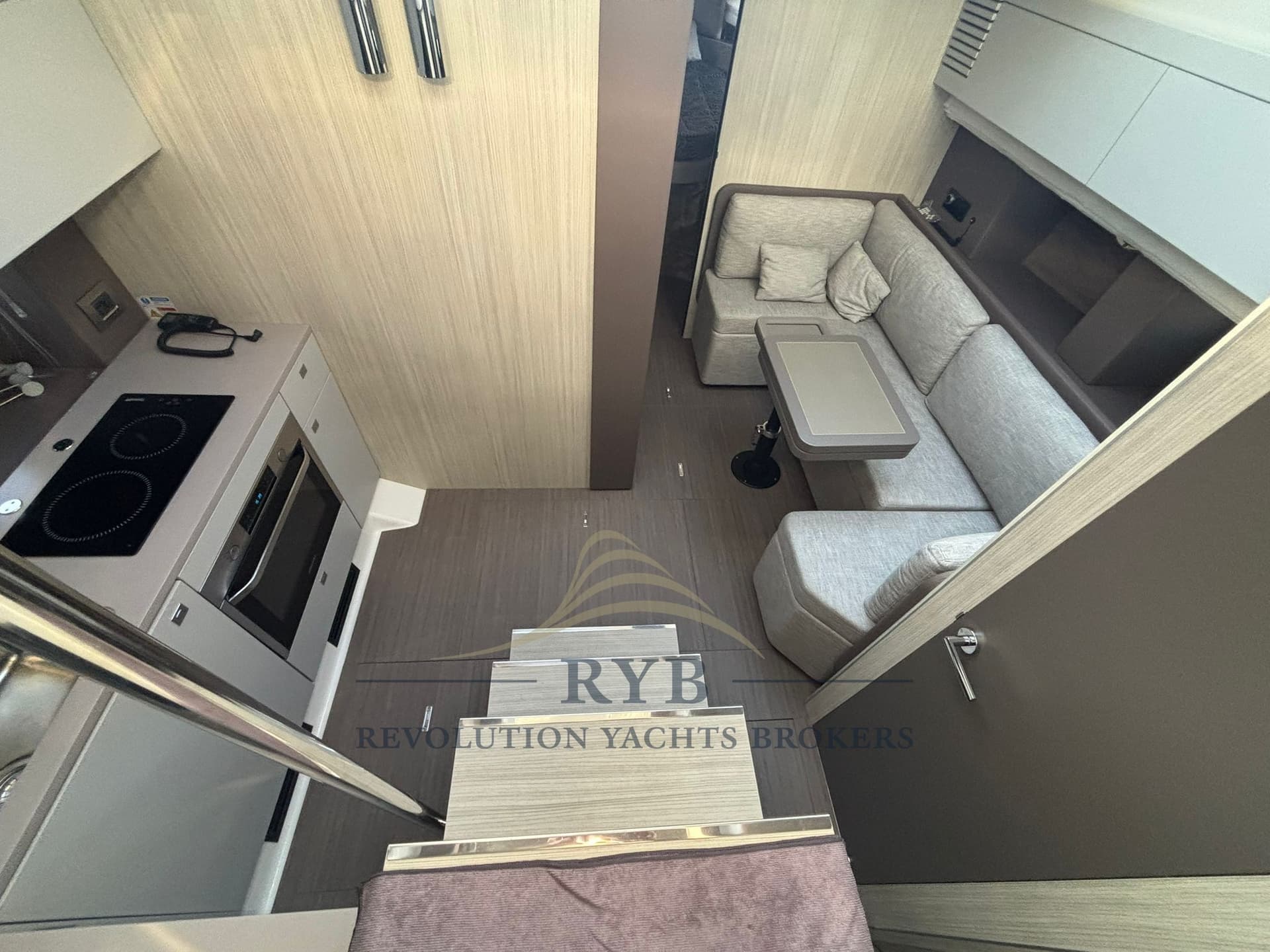 Cranchi M44 HT usato - foto hero 7