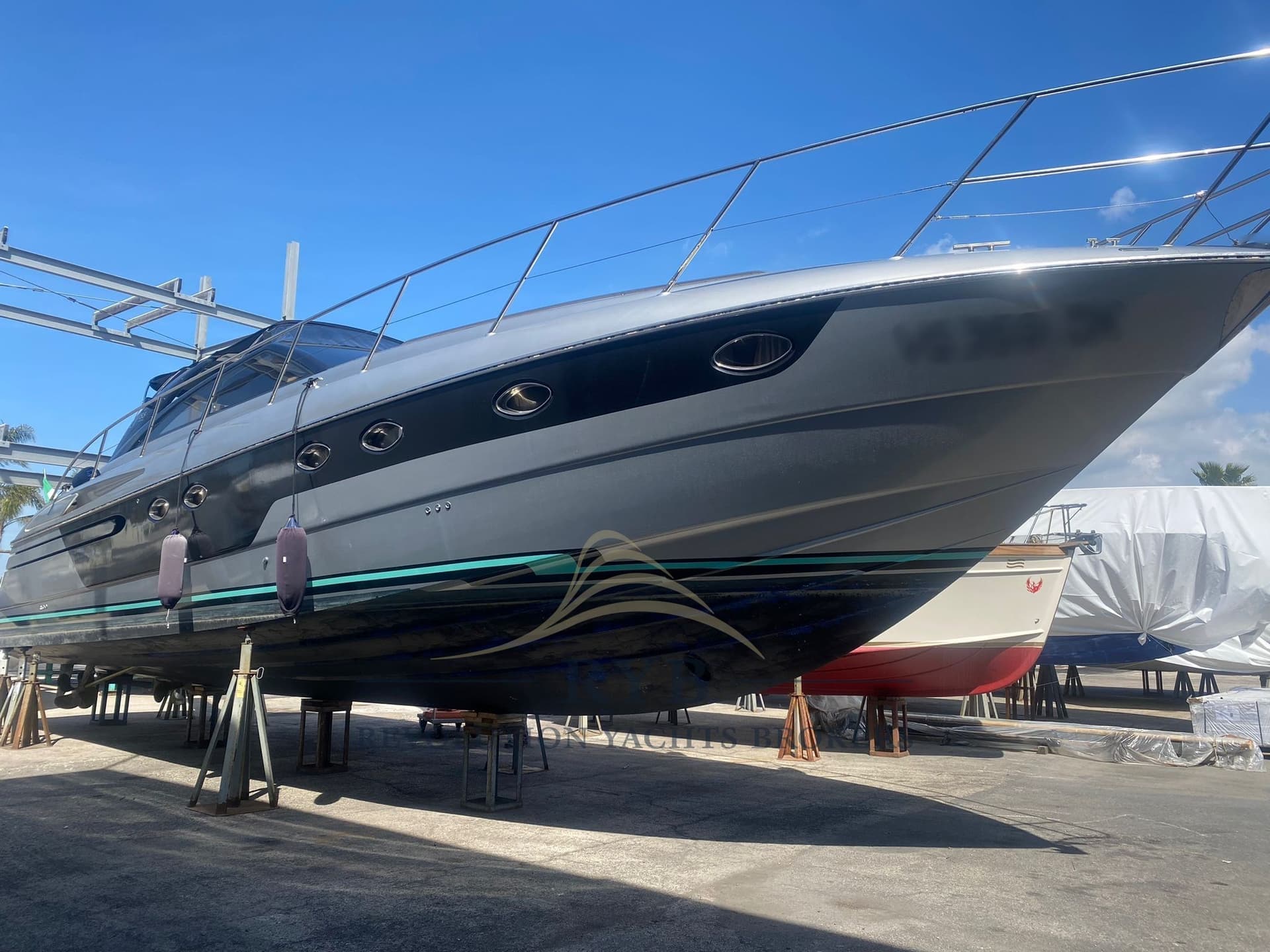 Princess Yachts V 55 gebraucht - Detail 2