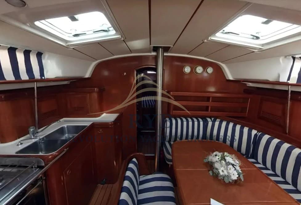 Beneteau OCEANIS 411 Clipper used - hero image 6