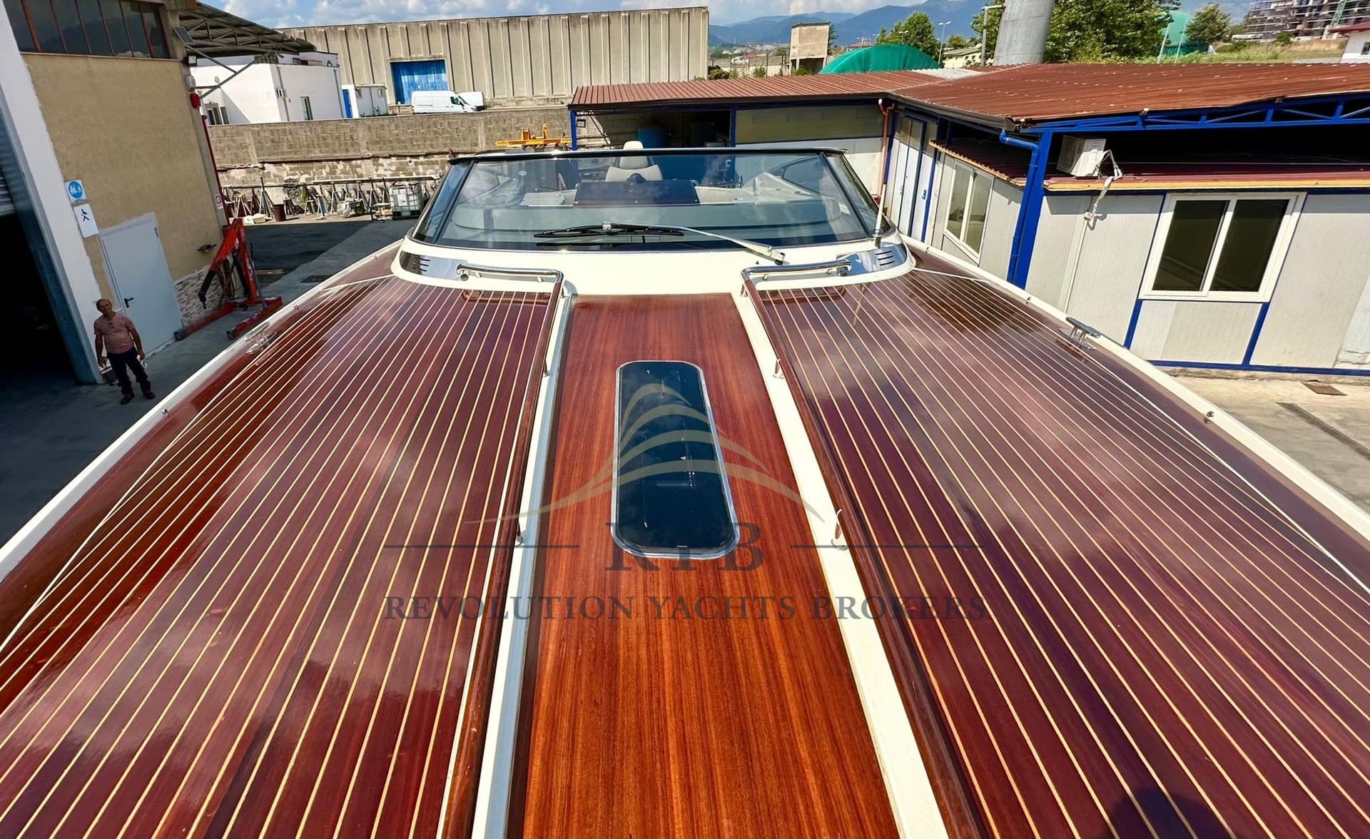 Riva 44 RIVARAMA usato - foto hero 3