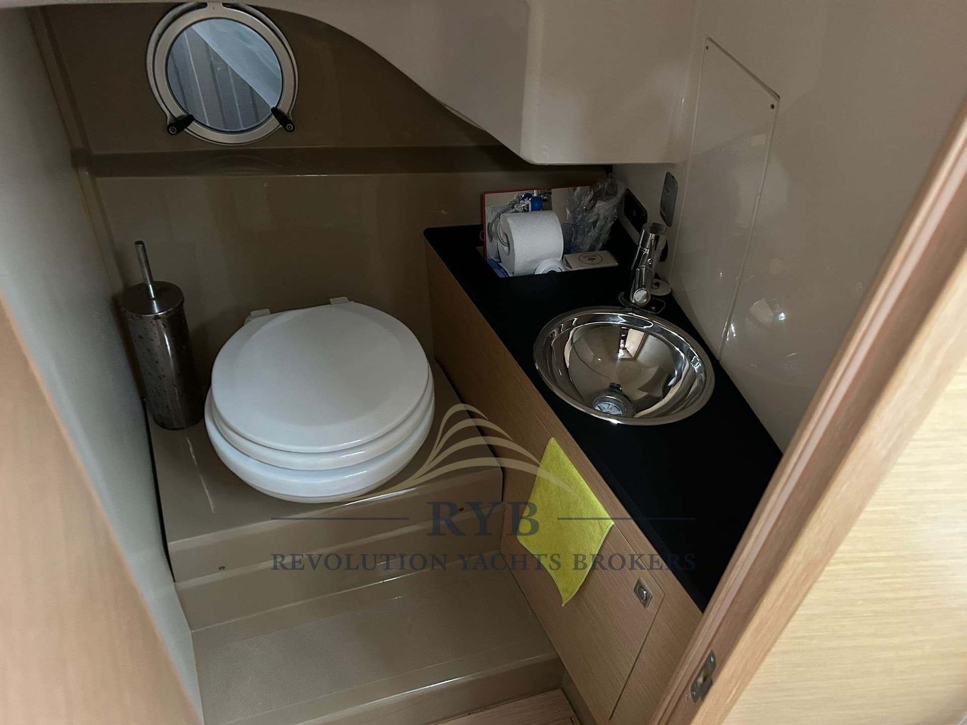 Sessa Marine KEY LARGO 27 d'occasion - image hero 11