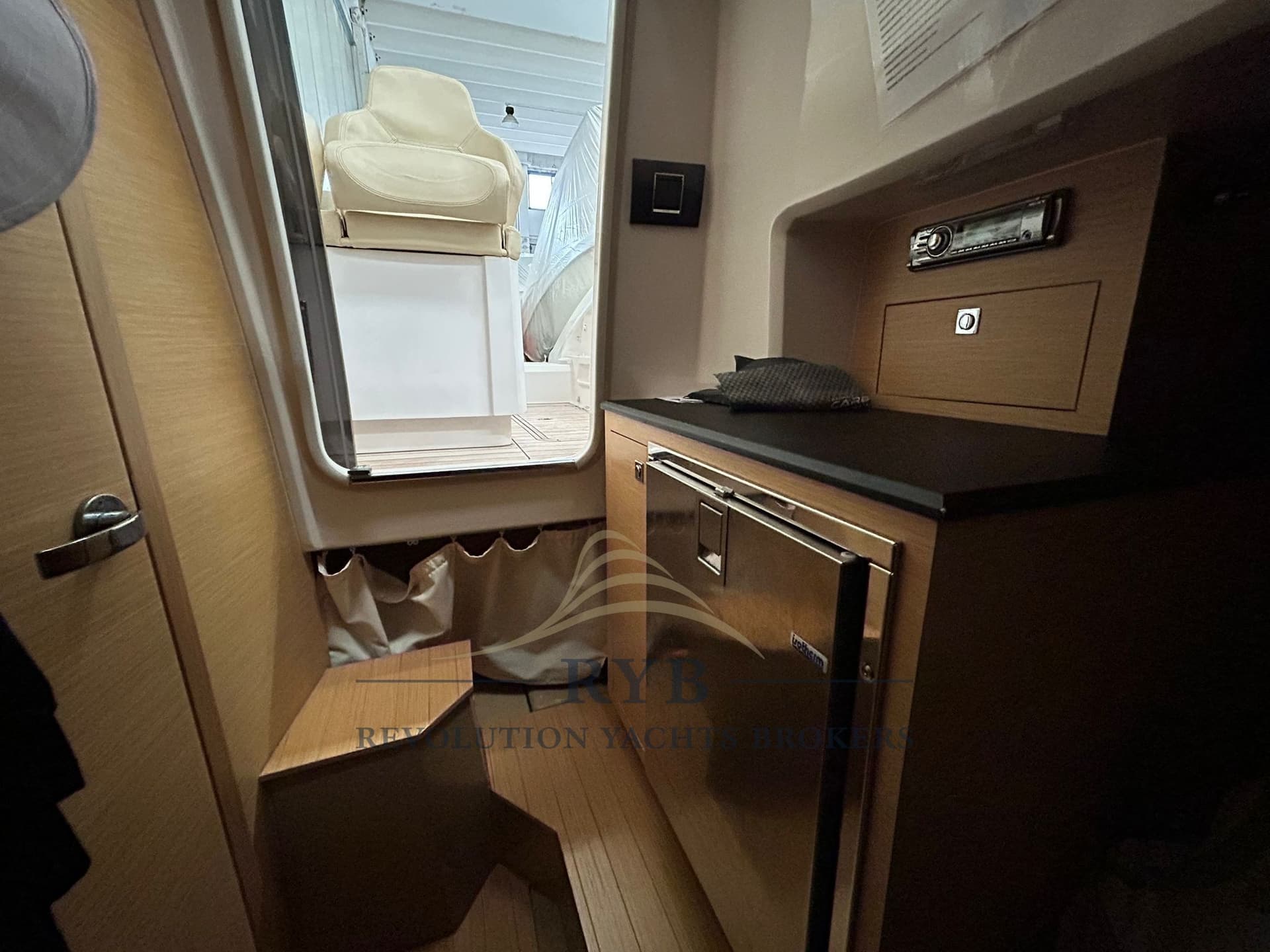 Sessa Marine KEY LARGO 27 d'occasion - image hero 9