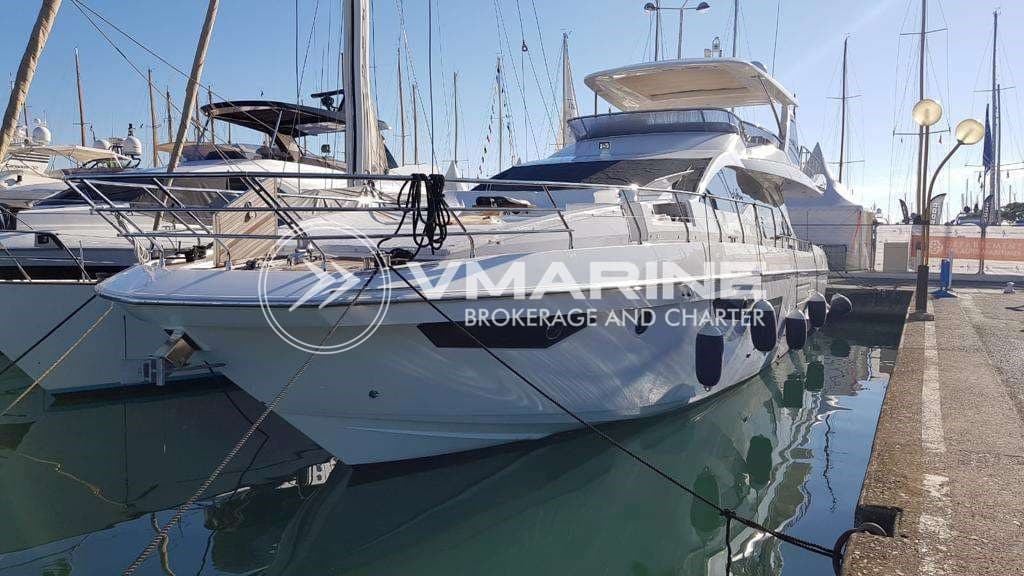 Azimut 72 Flybridge gebraucht - Detail 1