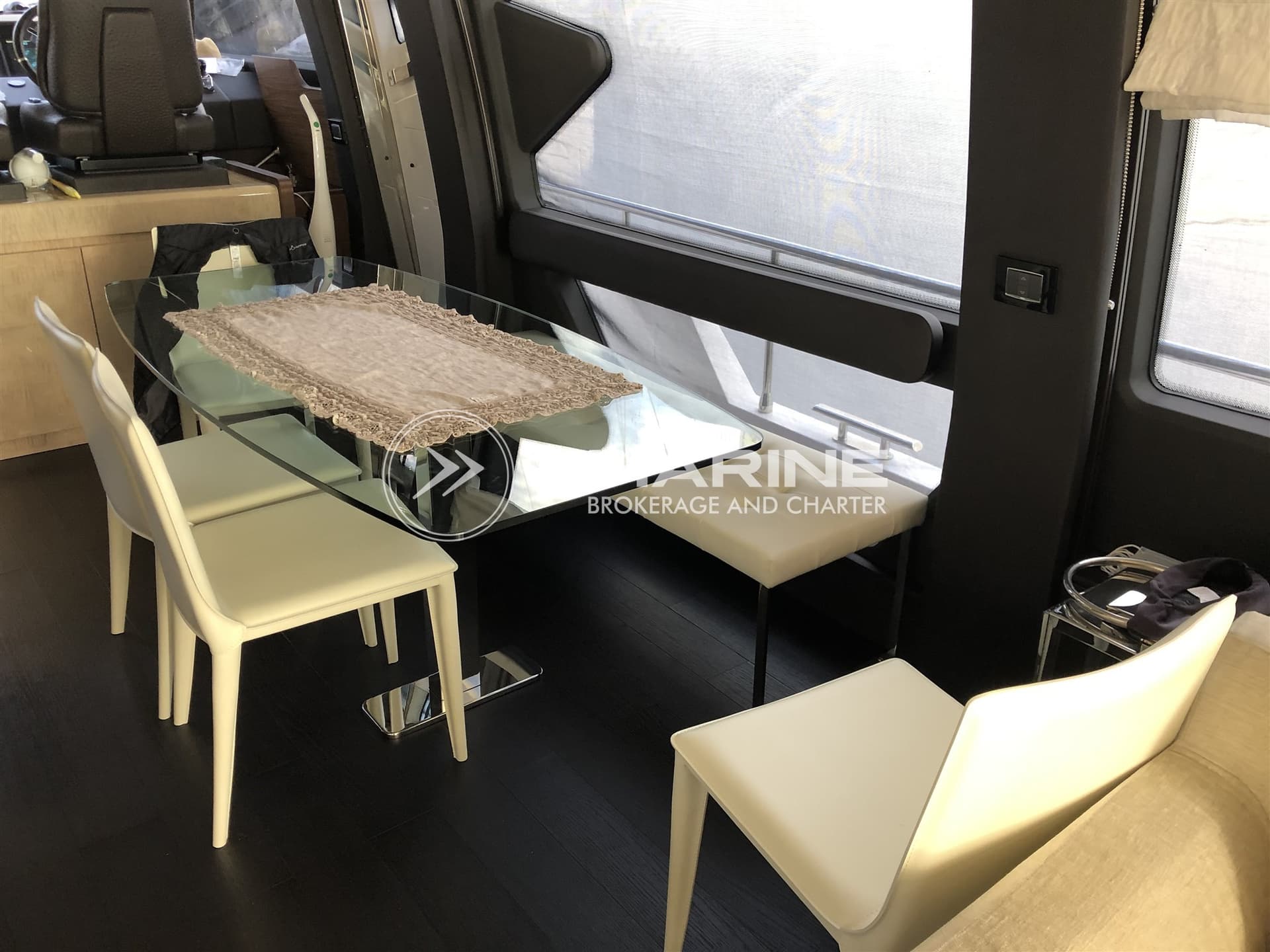 Azimut 72 Flybridge usato - foto hero 8