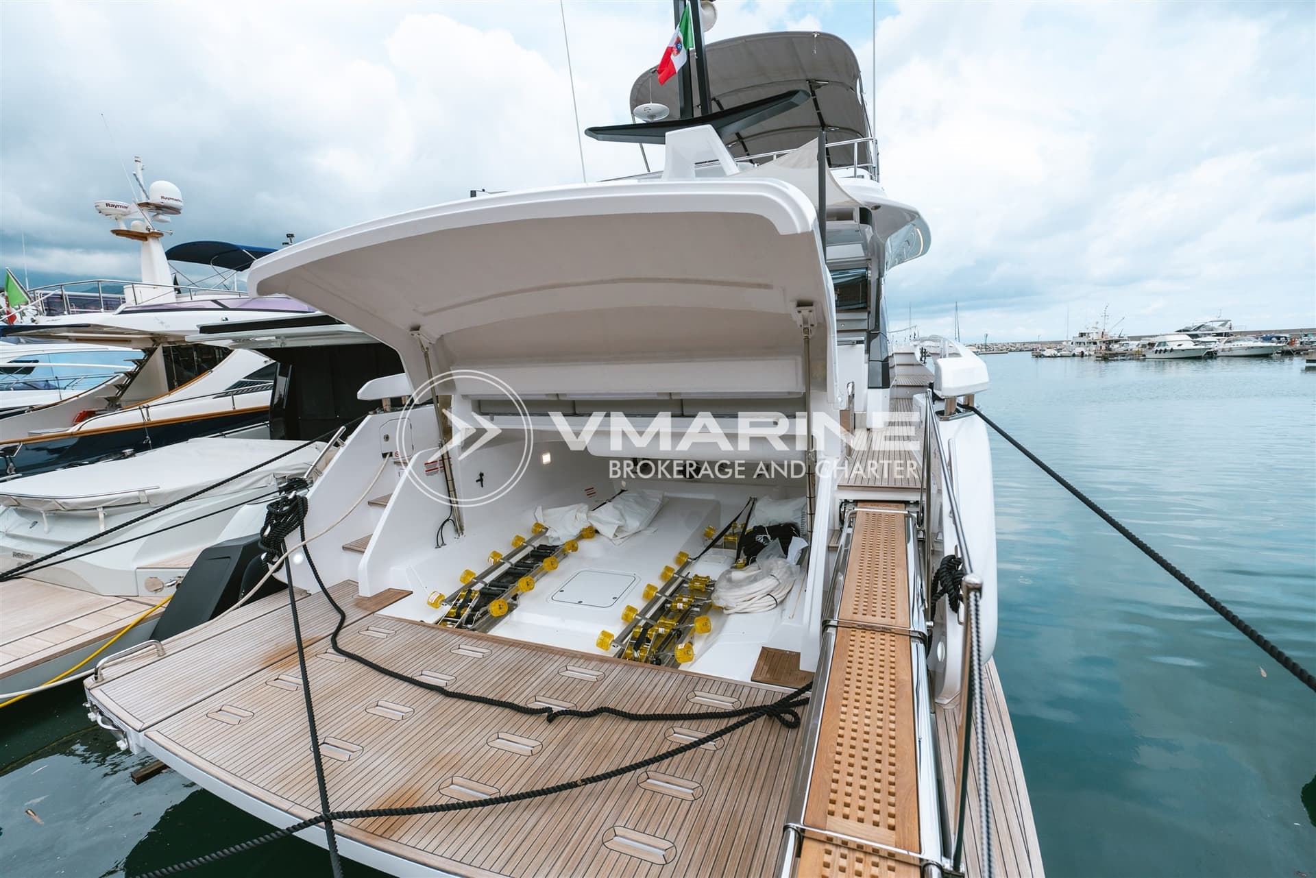 Azimut S7 new Decor Moon d'occasion - image hero 5