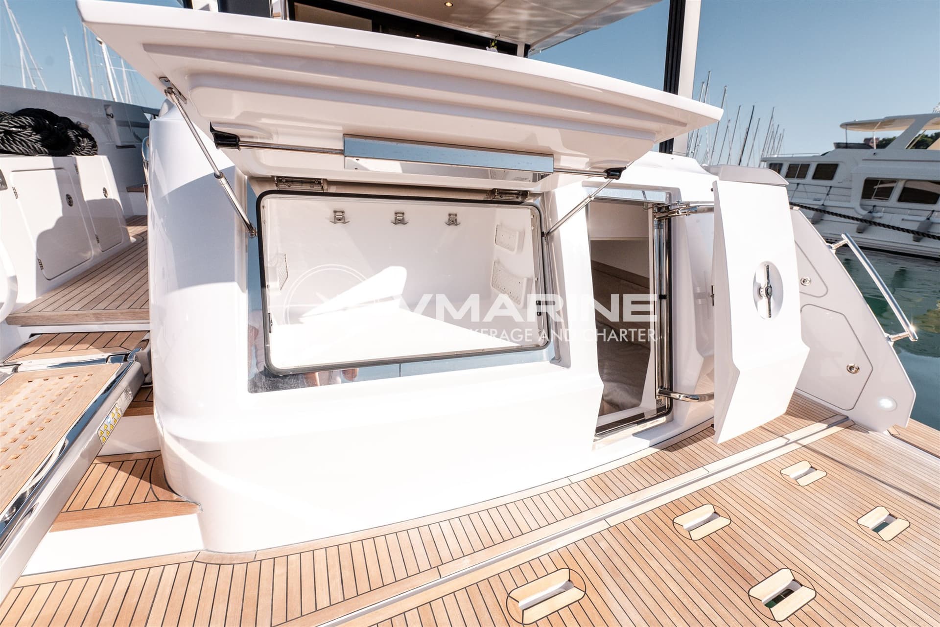 Azimut 68 Flybridge gebraucht - Detail 4