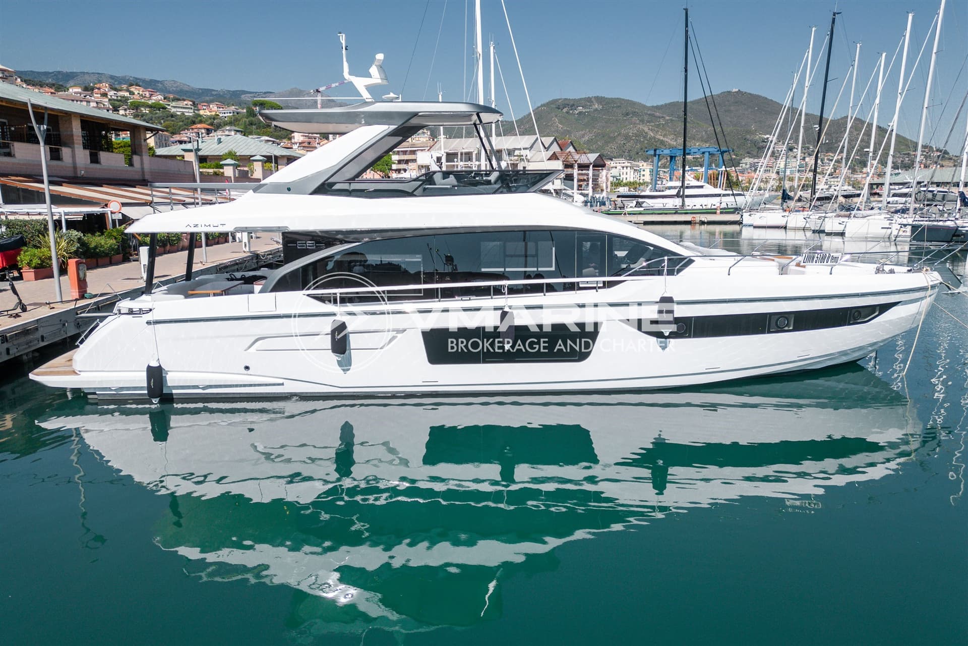 Azimut 68 Flybridge gebraucht - Detail 2
