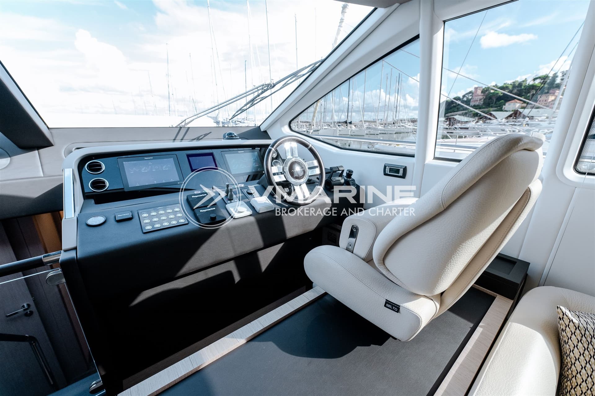 Azimut 66 Flybridge MY 2019 gebraucht - Hauptbild 9