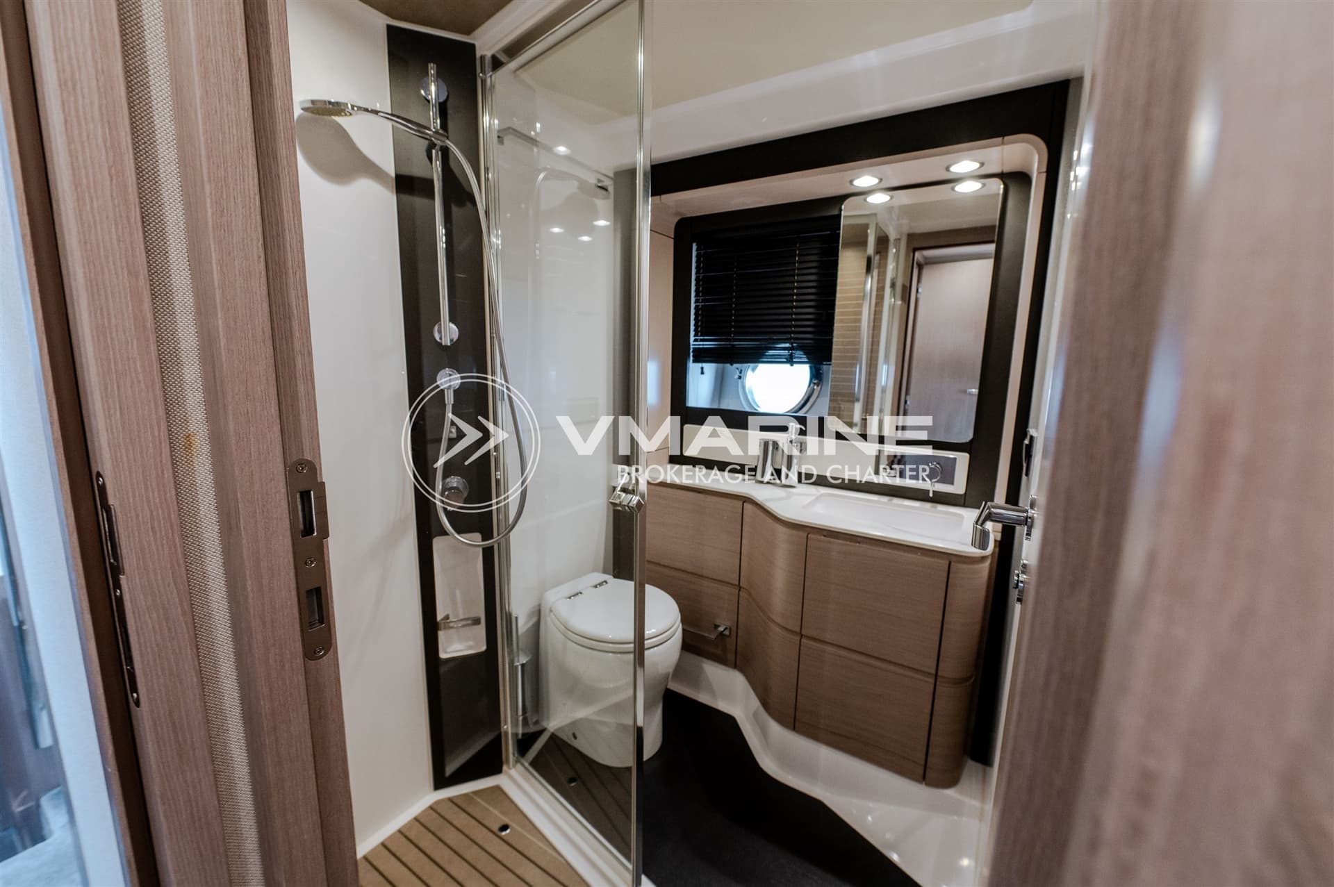 Azimut 66 Flybridge MY 2019 gebraucht - Hauptbild 13