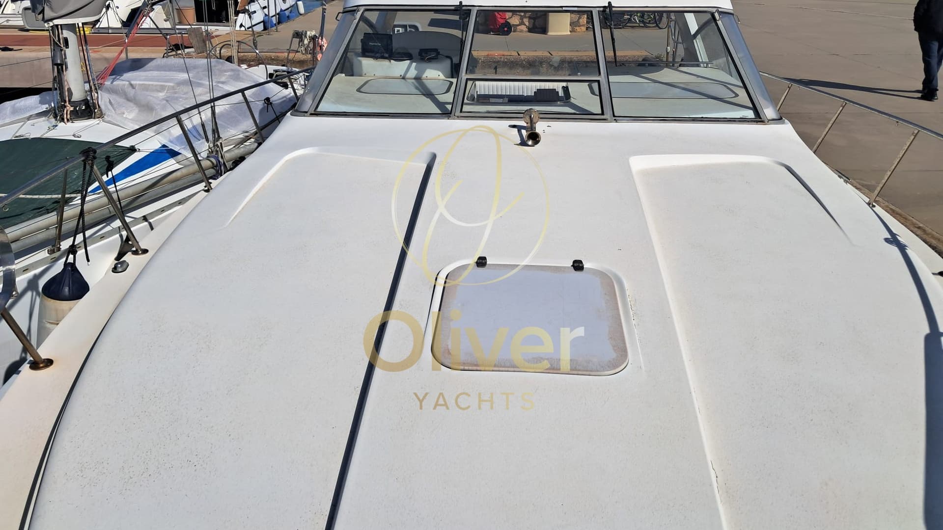 Trojan Yacht-Bertram 38 Express used - hero image 18