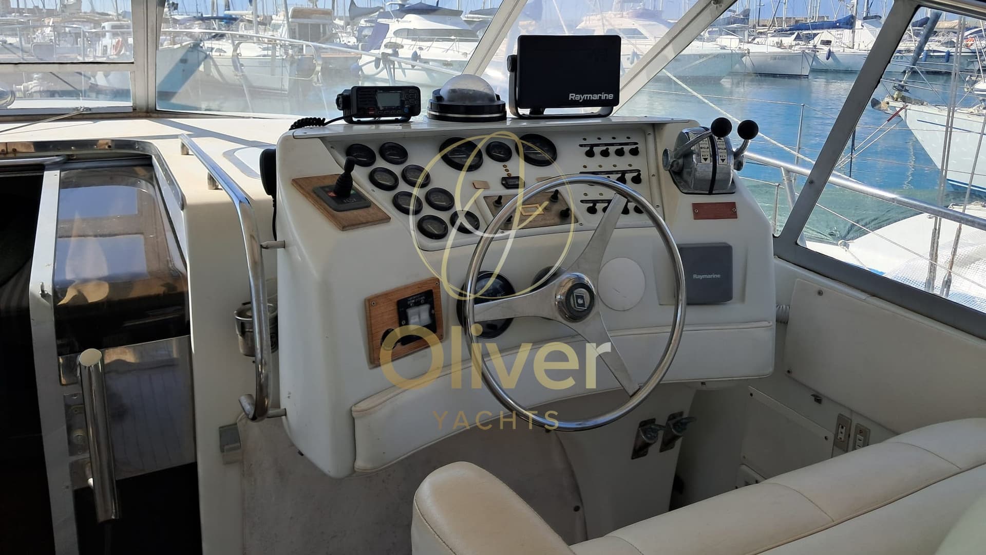Trojan Yacht-Bertram 38 Express used - hero image 13