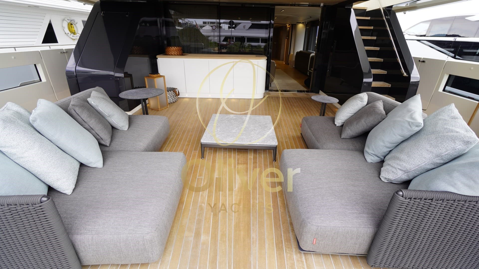 ISA Yachts EXTRA 93 usato - foto hero 4
