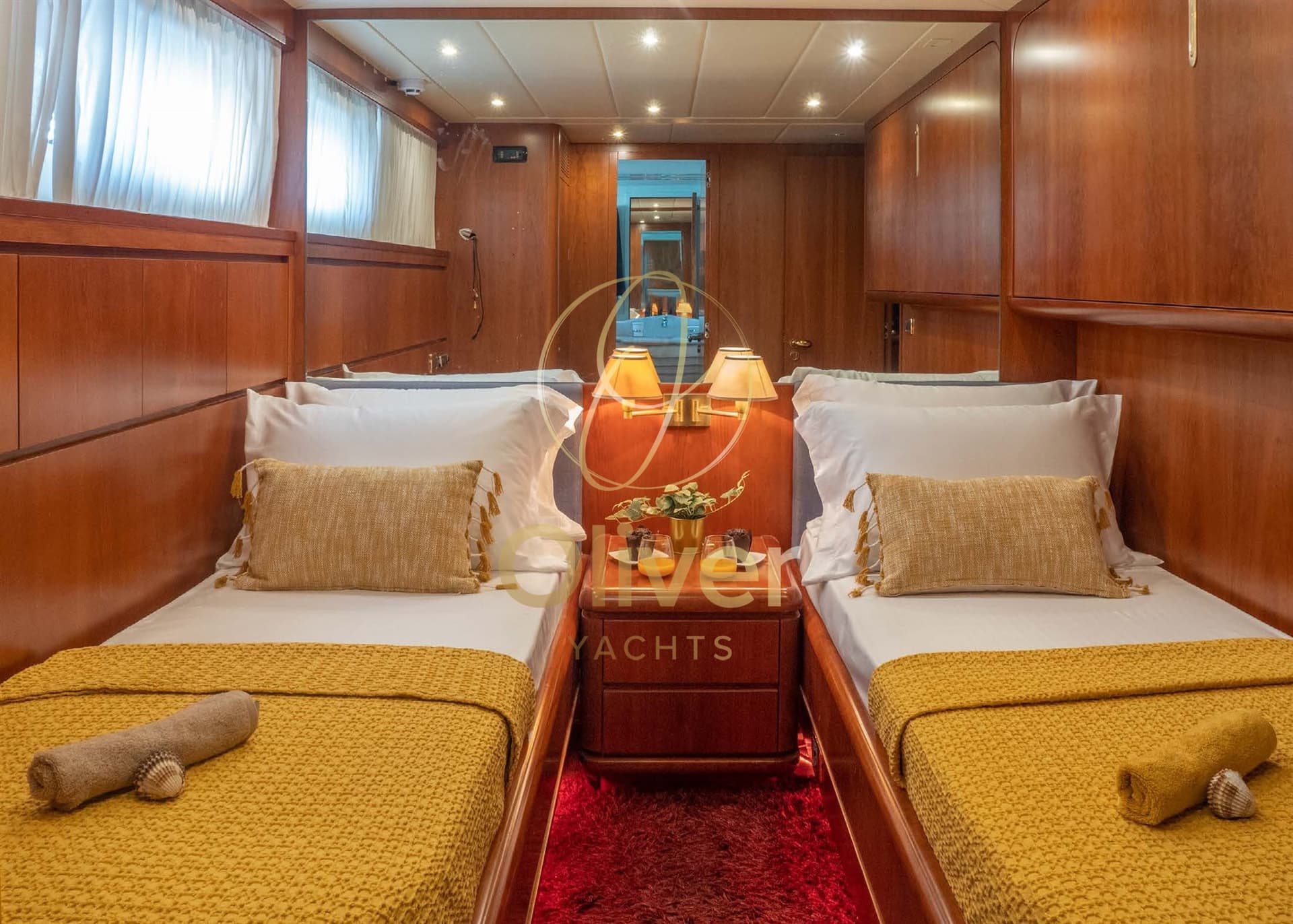 Falcon Yachts 100 d'occasion - image hero 19