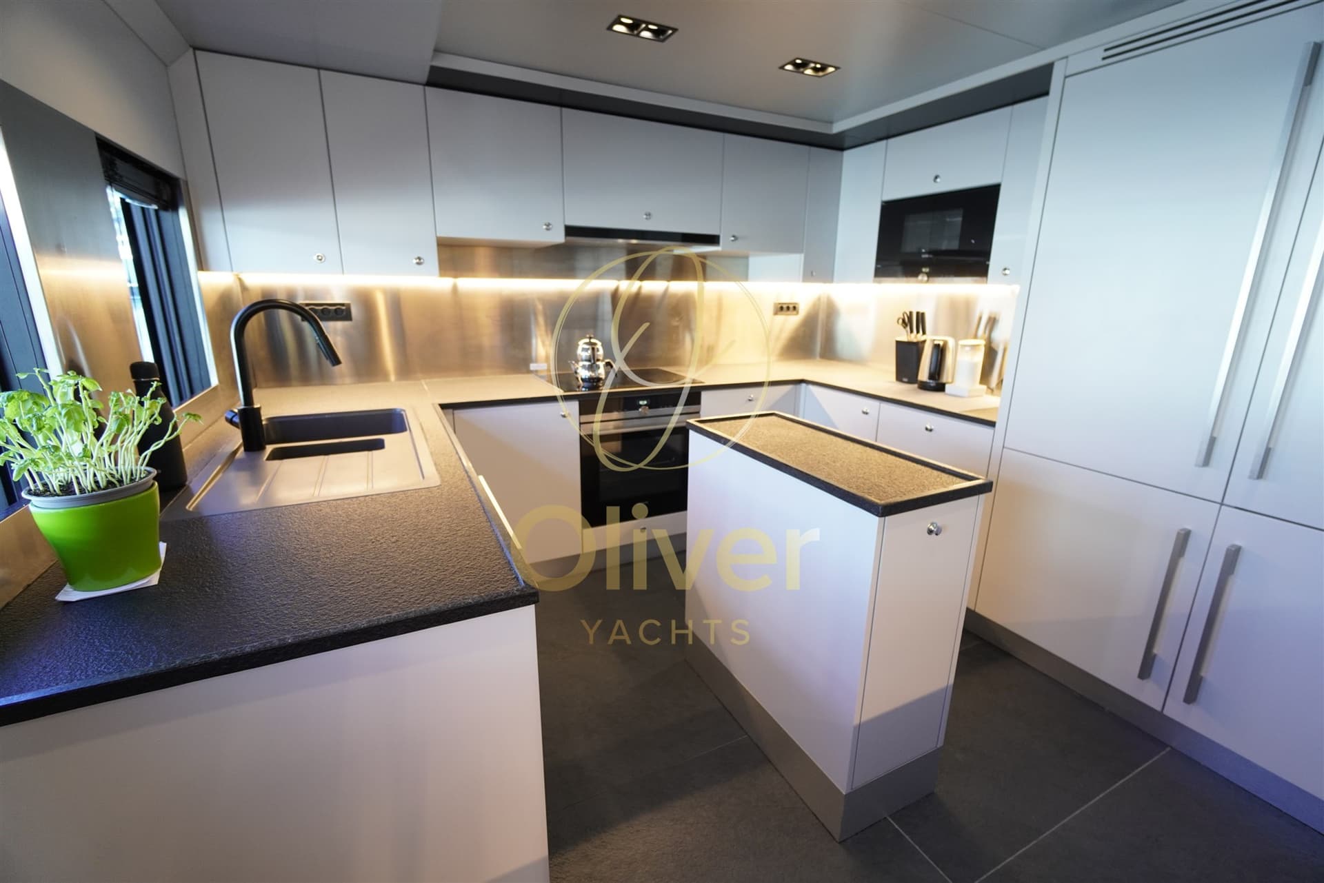 SOYASLAN YACHTS ICE 78 usato - foto hero 11