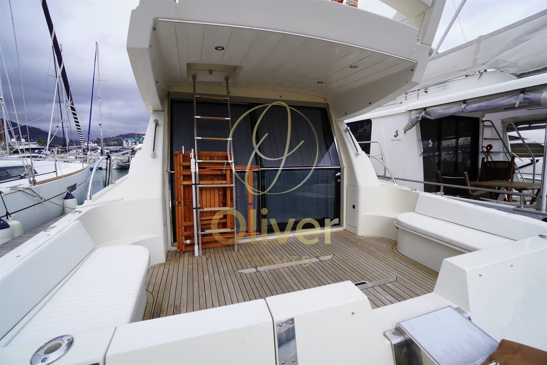 Ars Mare 120 Advantage - Deck View Ars Mare 120 Advantage - Deck View