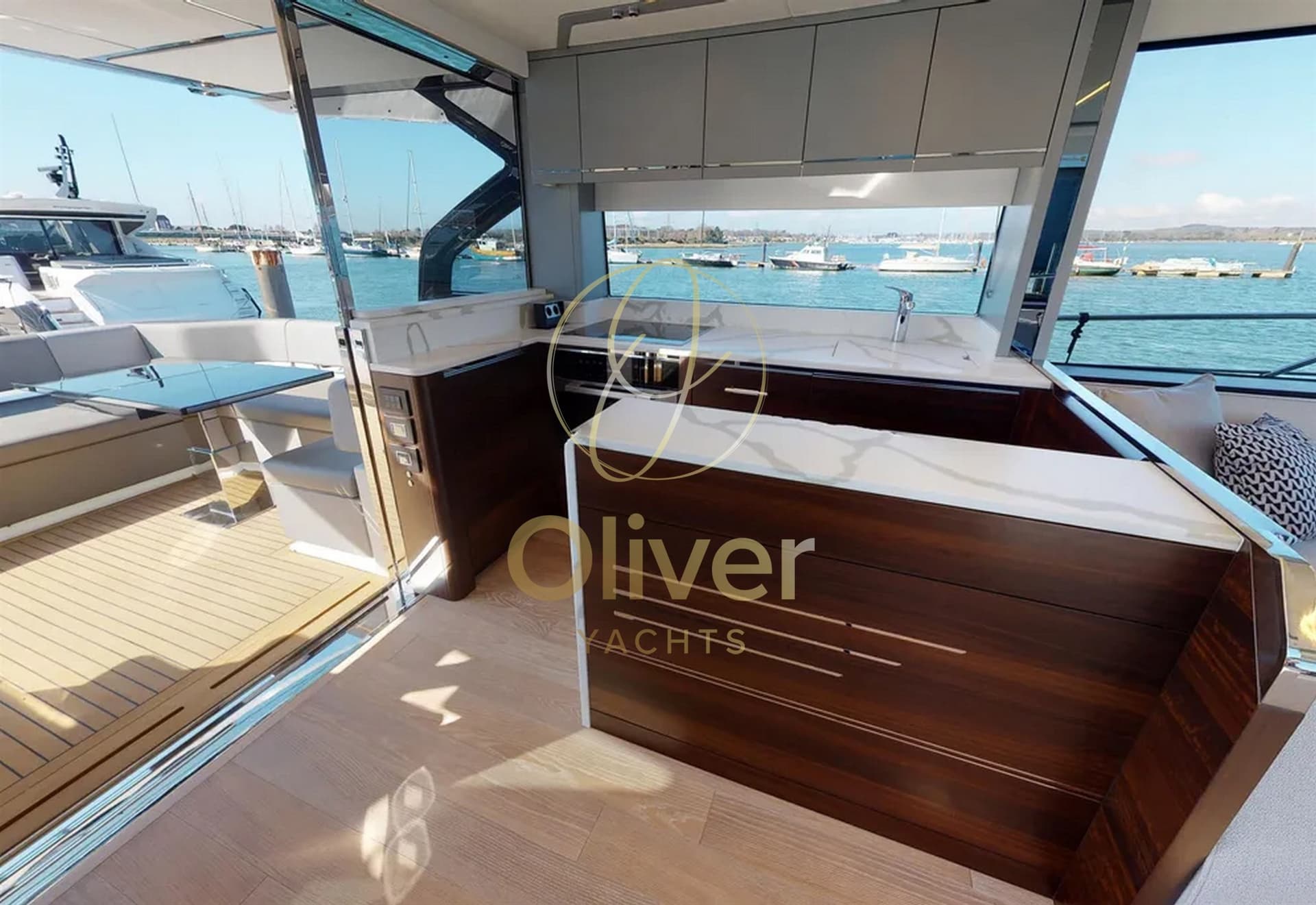 Sunseeker 65 used - hero image 9