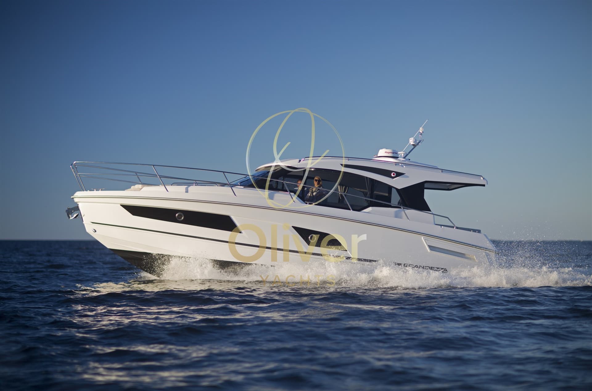 Grandezza 37ca - Deck View Grandezza 37ca - Deck View