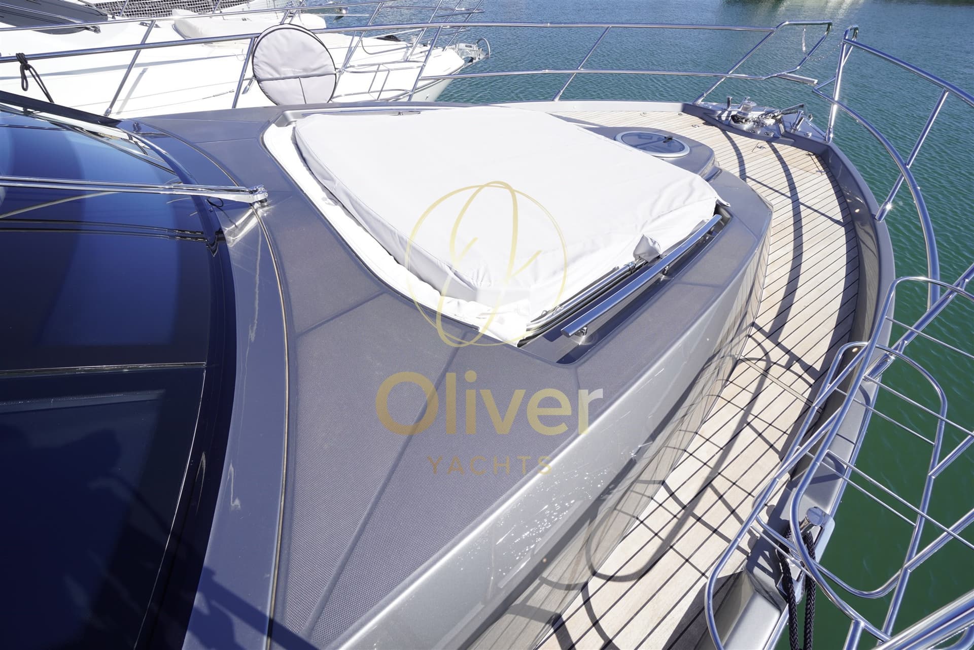 Cranchi 60 St - Deck View Cranchi 60 St - Deck View