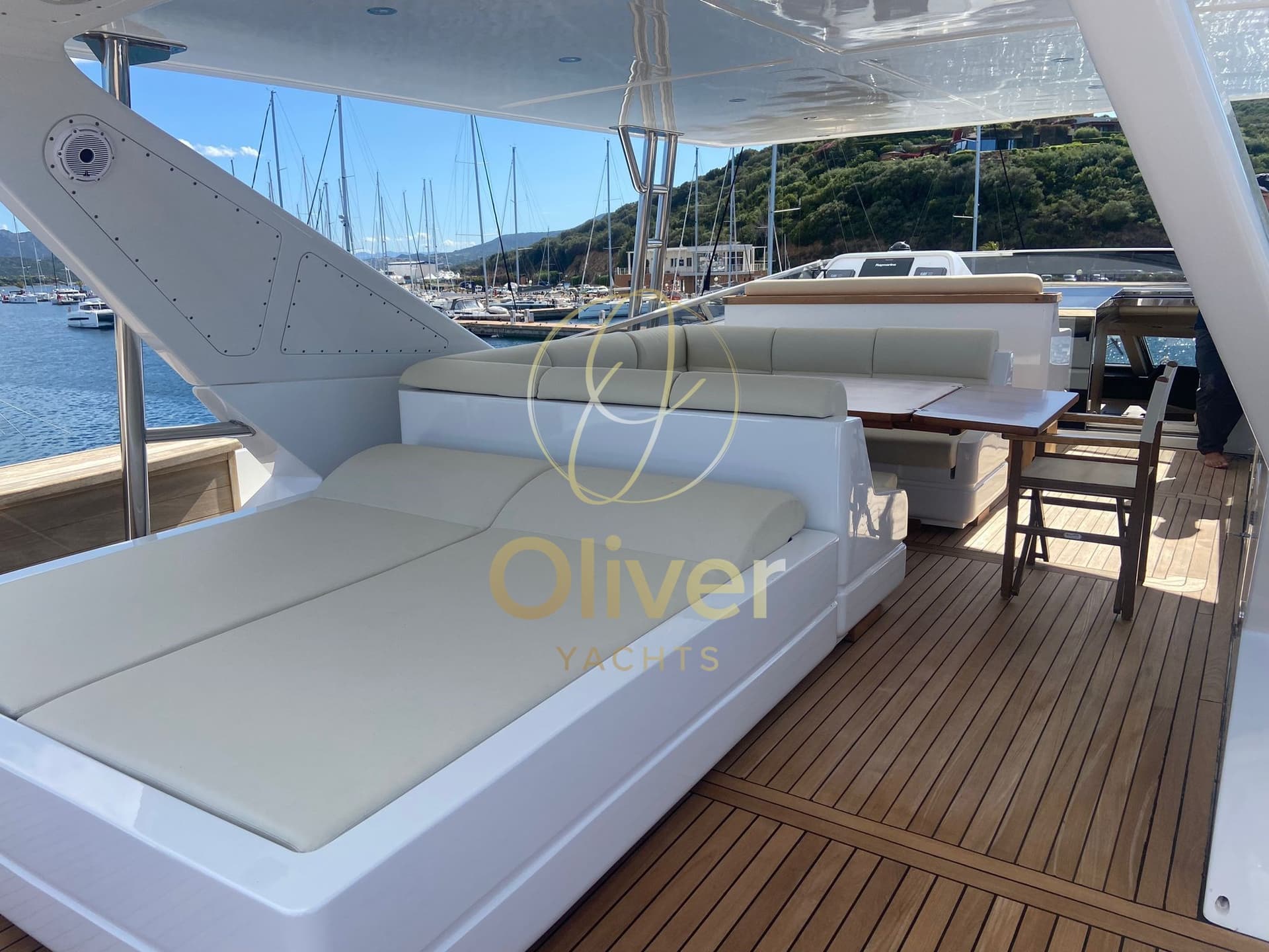 Falcon Yachts Falcon 92 gebraucht - Hauptbild 9