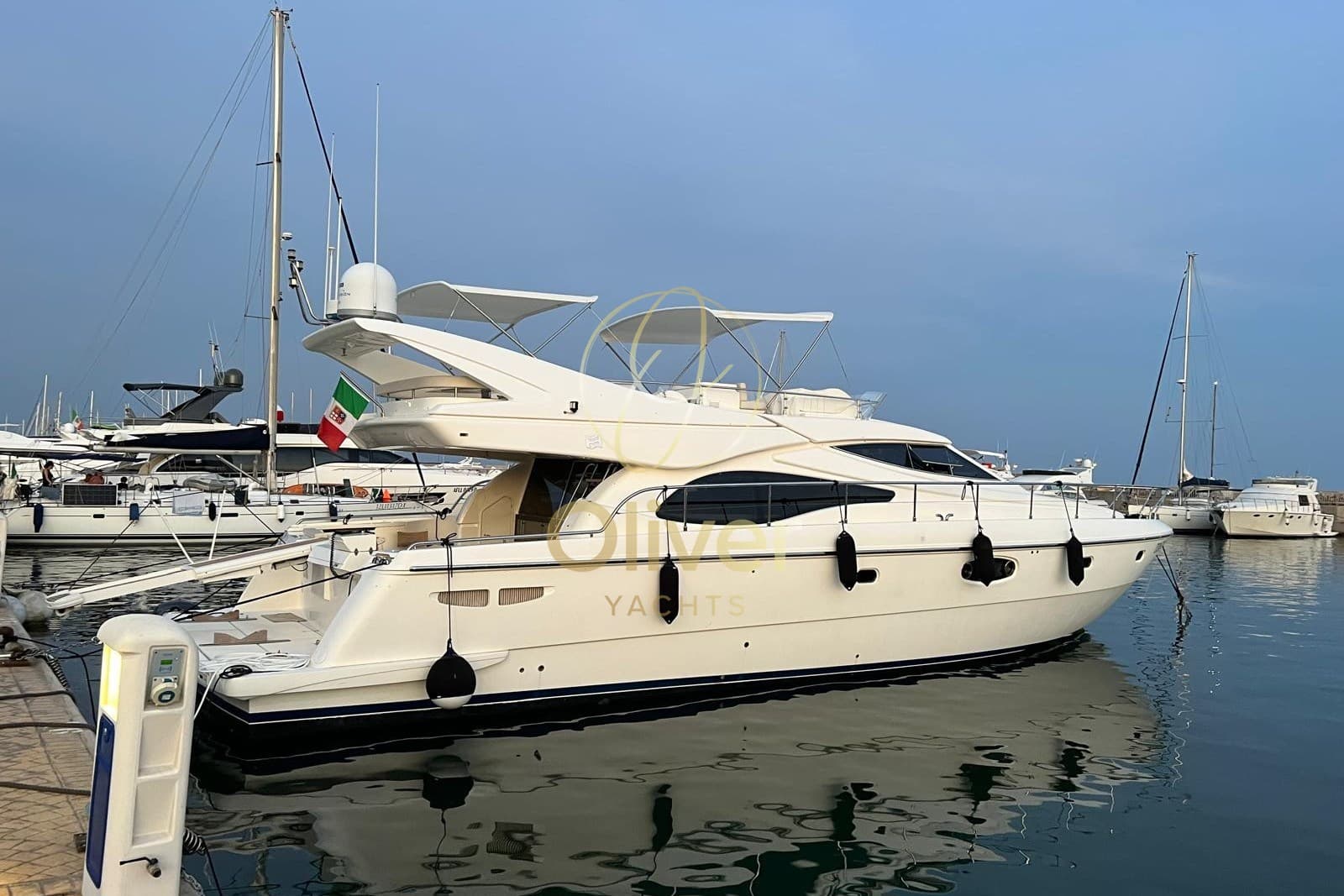Ferretti Yachts 590 - Main View Ferretti Yachts 590 - Main View