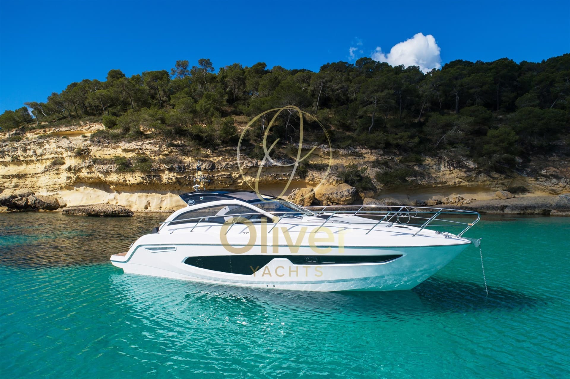 Sessa Marine C38 gebraucht - Hauptansicht