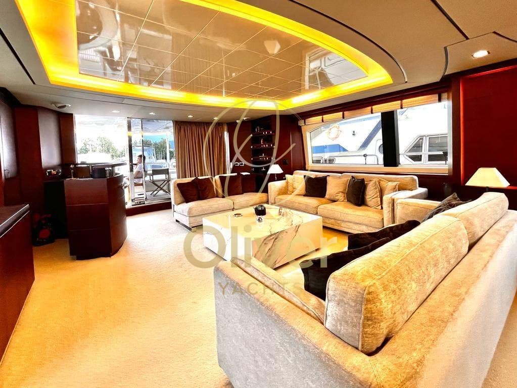 Azimut 105 usato - foto hero 13