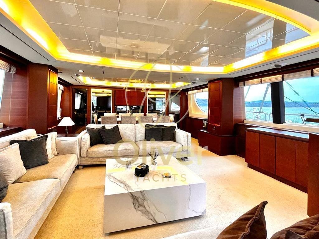 Azimut 105 usato - foto hero 14