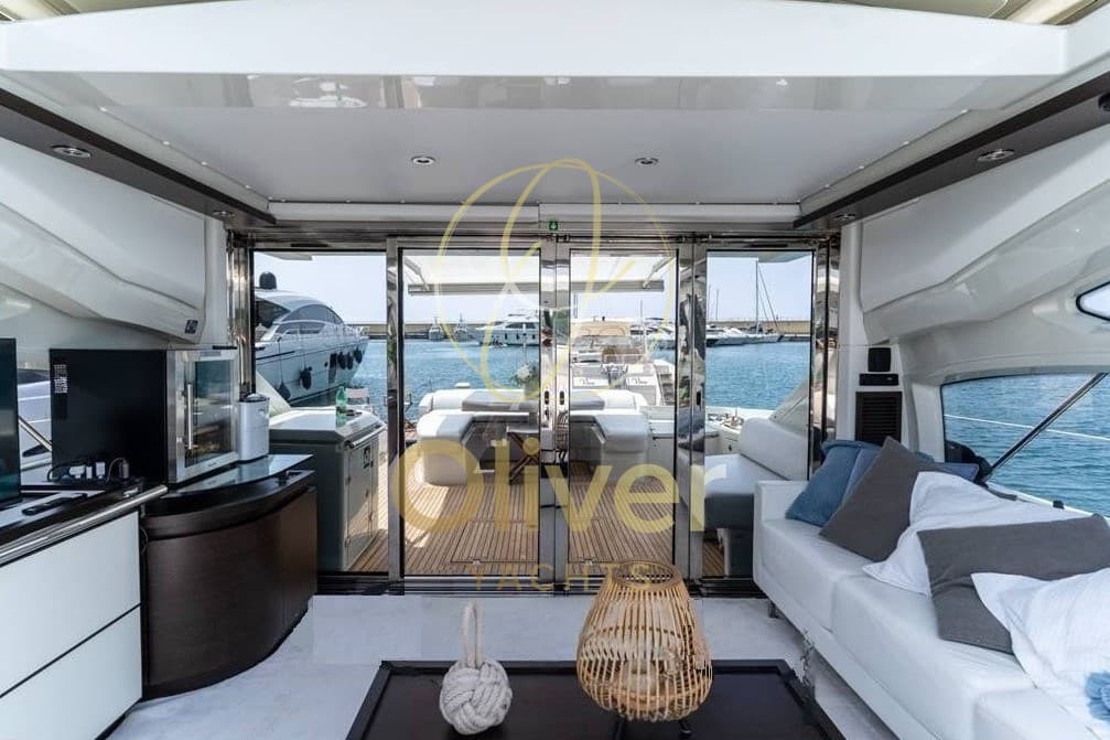Azimut 62S d'occasion - image hero 10