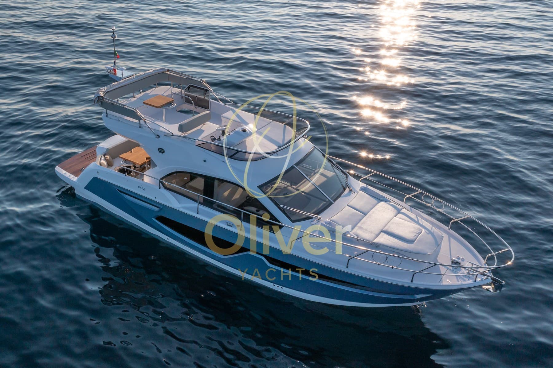 Sessa Marine 42 - Interior View Sessa Marine 42 - Interior View