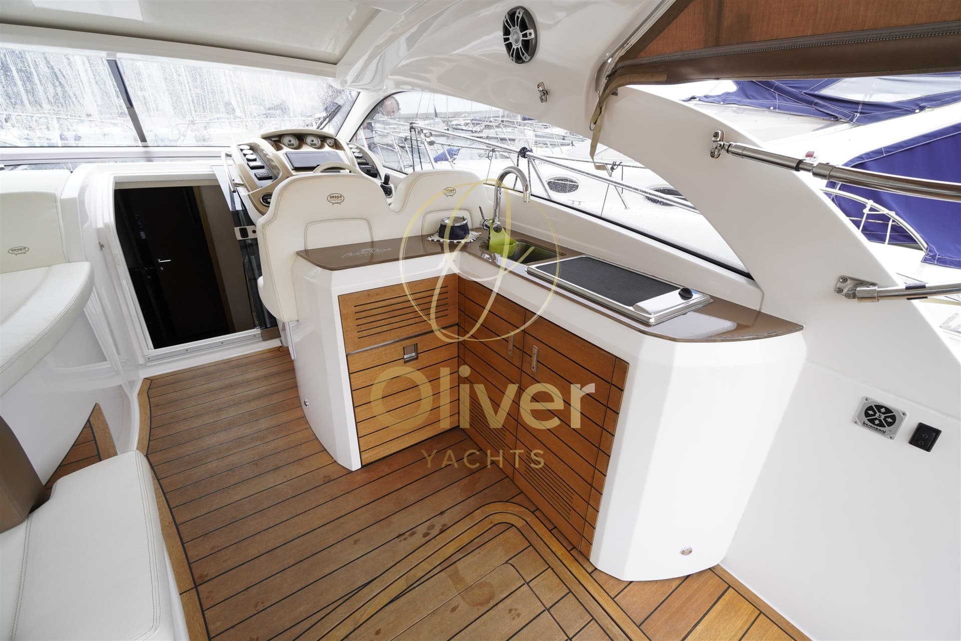 Sessa Marine C38 gebraucht - Hauptbild 10