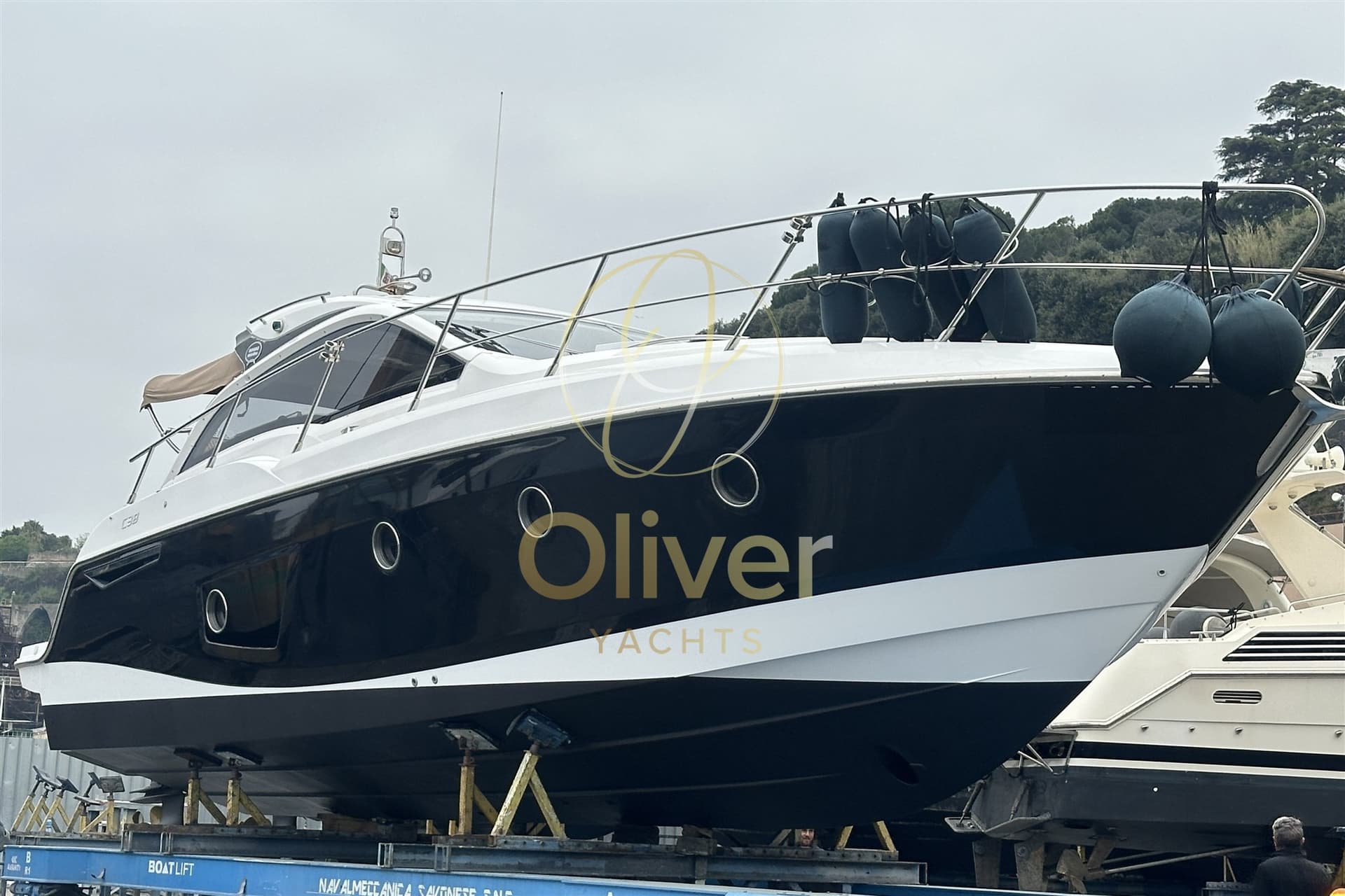 Sessa Marine C38 gebraucht - Hauptbild 5