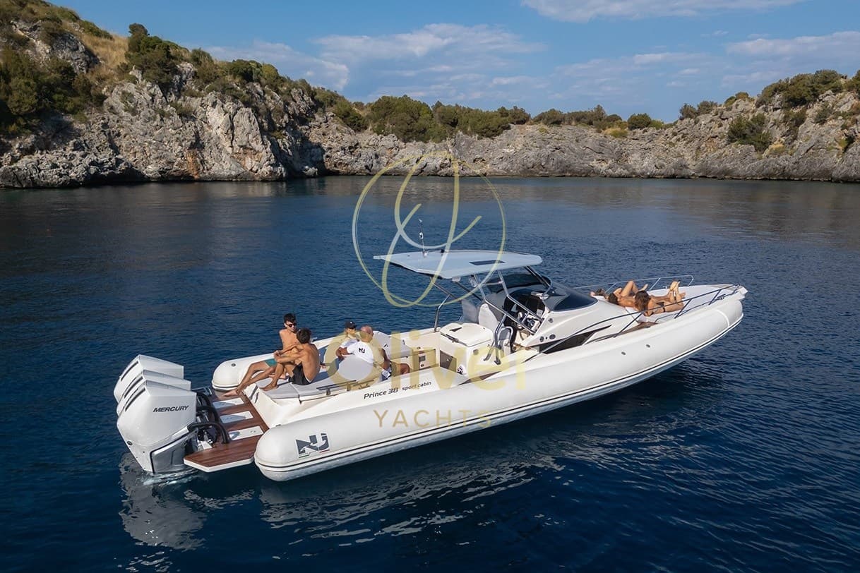 Nuova Jolly Marine Prince 38 Sport Cabin usato - foto hero 10