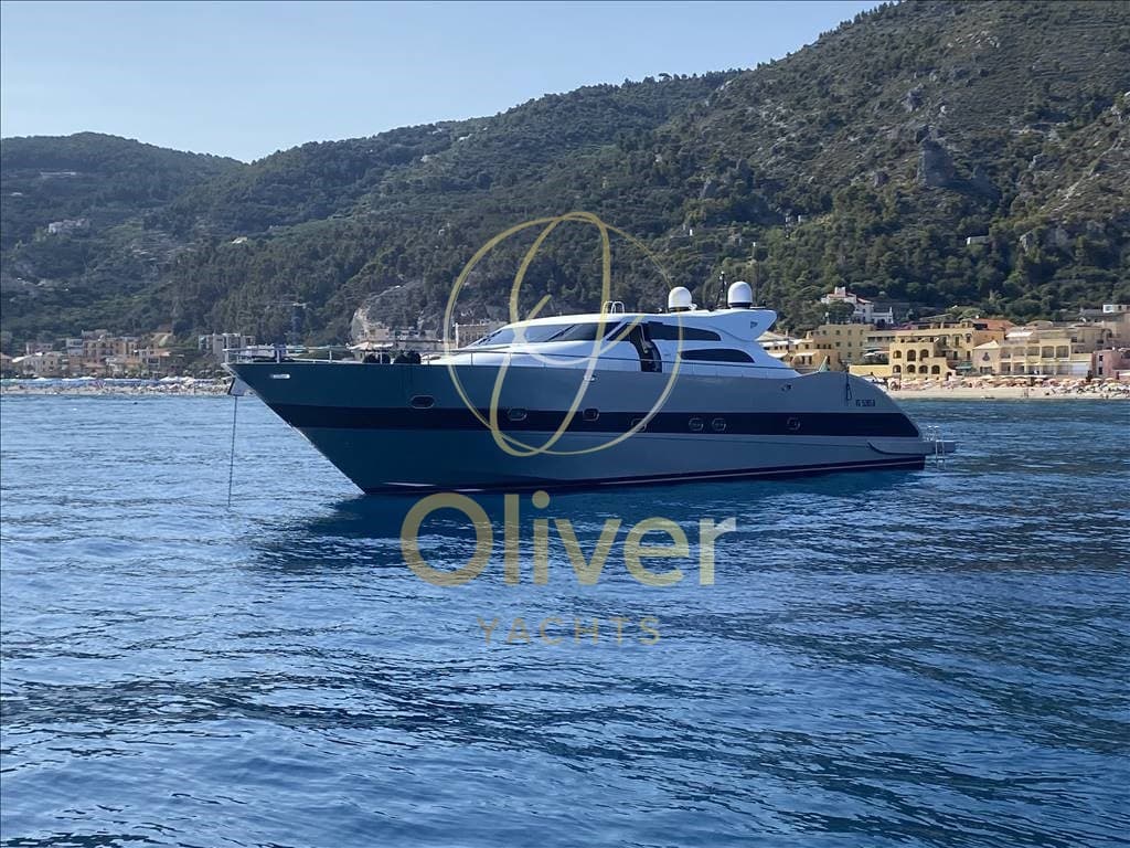 Tecnomar Velvet 90 - Deck View Tecnomar Velvet 90 - Deck View