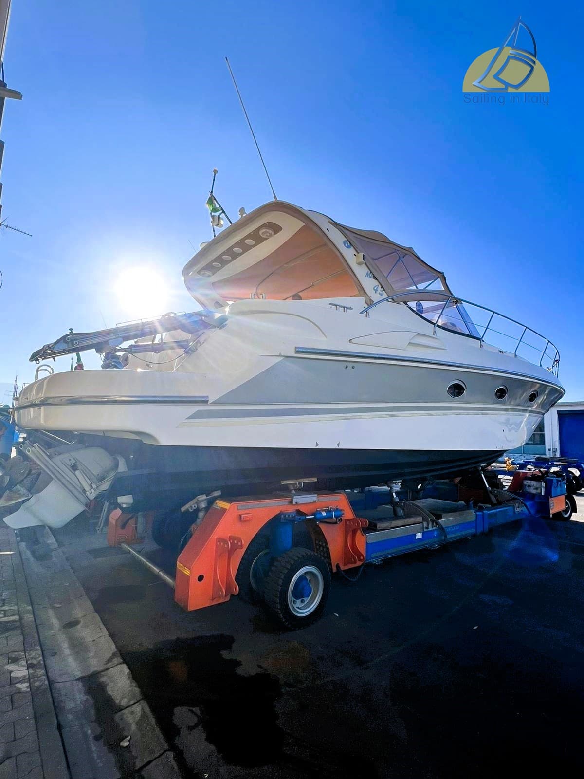 Innovazioni e Progetti Mira 43 - Deck View Innovazioni e Progetti Mira 43 - Deck View