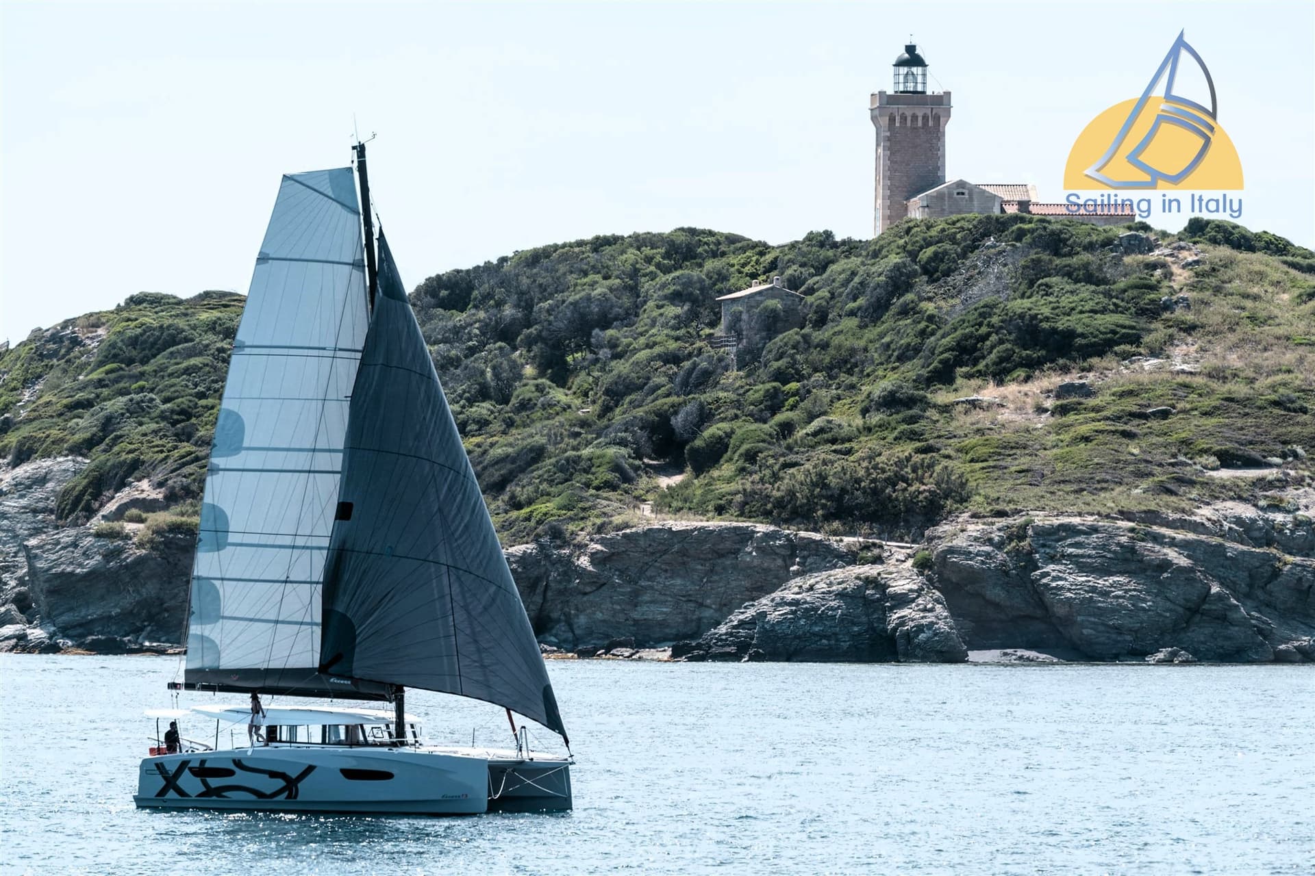 Excess 13 - Deck View Excess 13 - Deck View