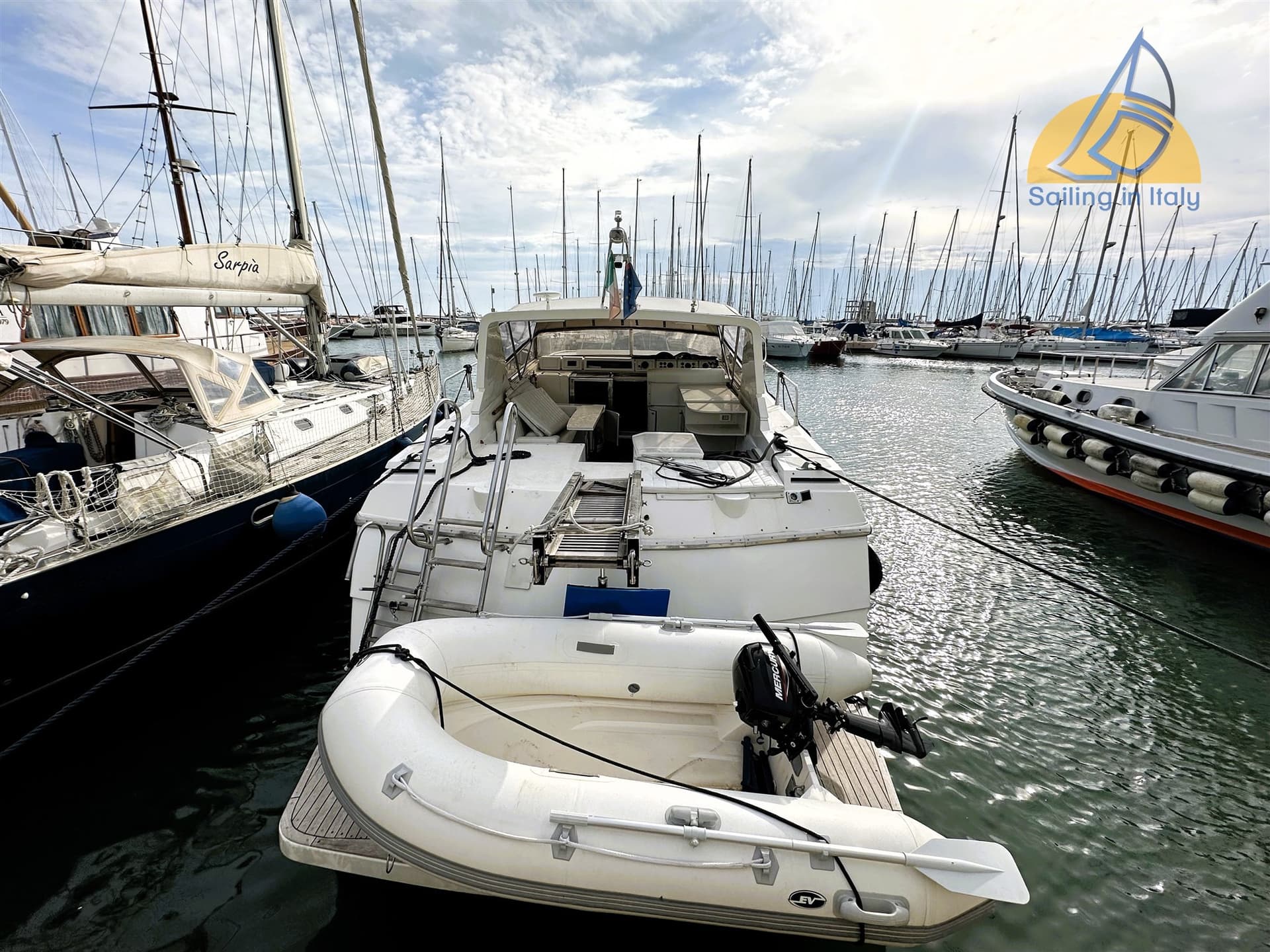 Rizzardi Cr 50 Day - Interior View Rizzardi Cr 50 Day - Interior View