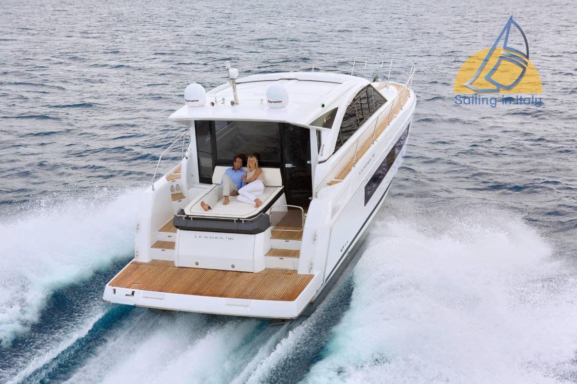 Jeanneau Leader 46 - Detail View 1 Jeanneau Leader 46 - Detail View 1