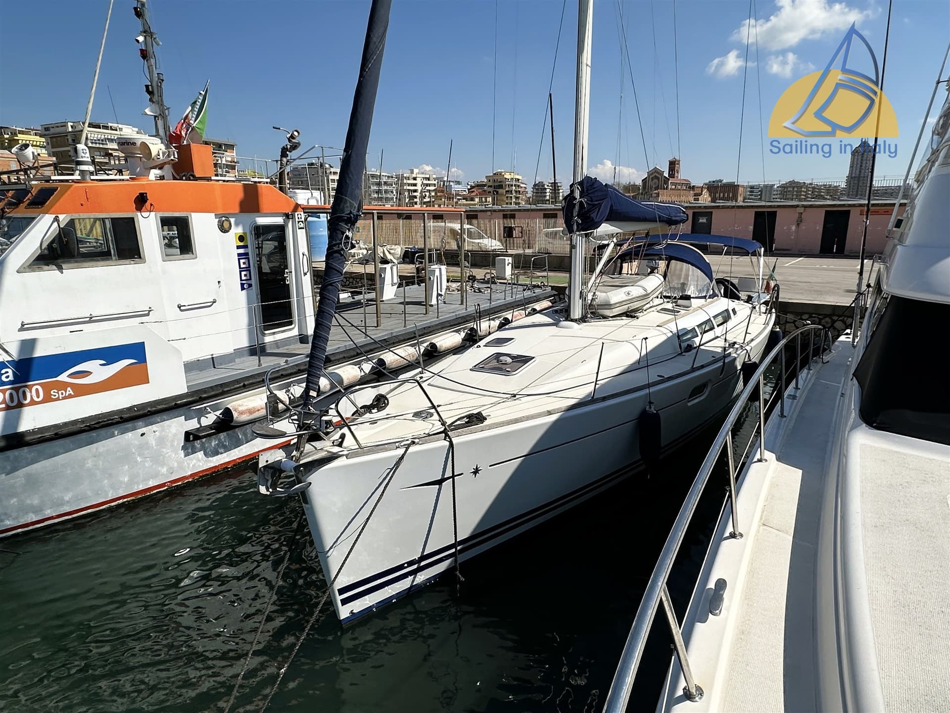Jeanneau SUN ODYSSEY 42i d'occasion - image hero 2