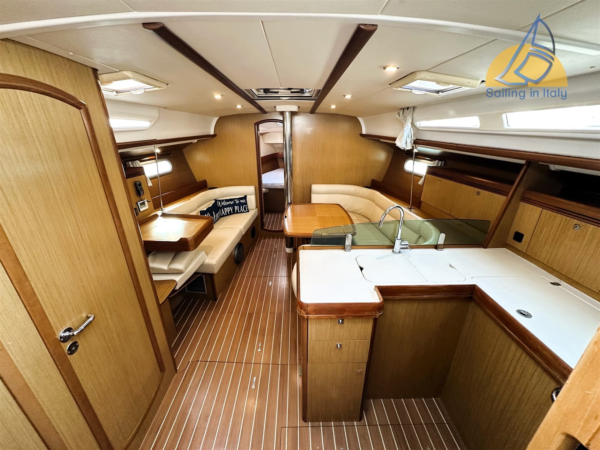 Jeanneau SUN ODYSSEY 42i d'occasion - image hero 12