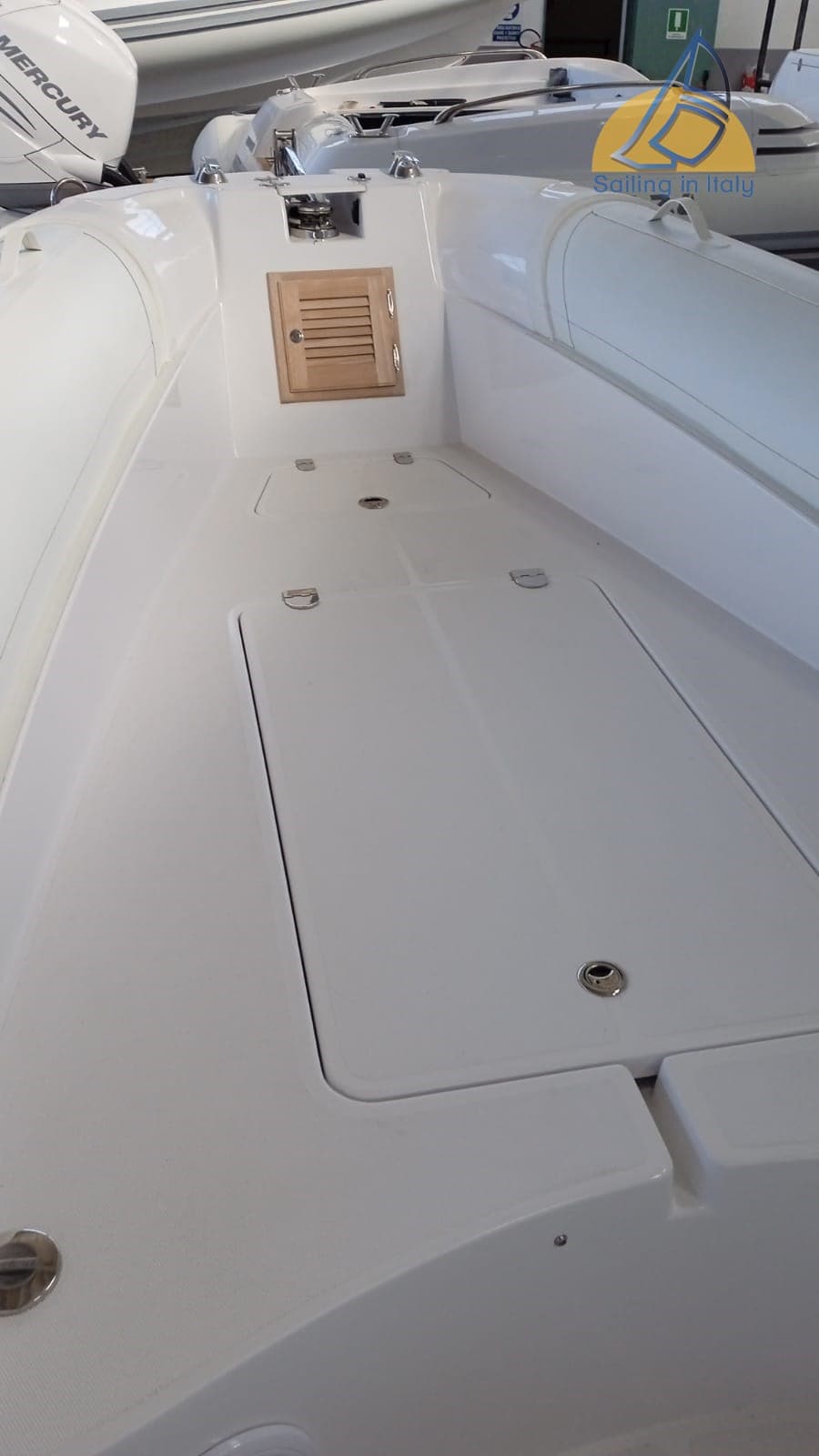 Heaven 30 - Deck View Heaven 30 - Deck View