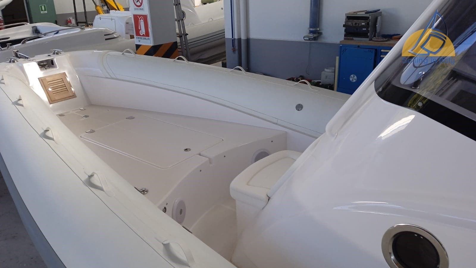 Heaven 30 - Detail View 1 Heaven 30 - Detail View 1