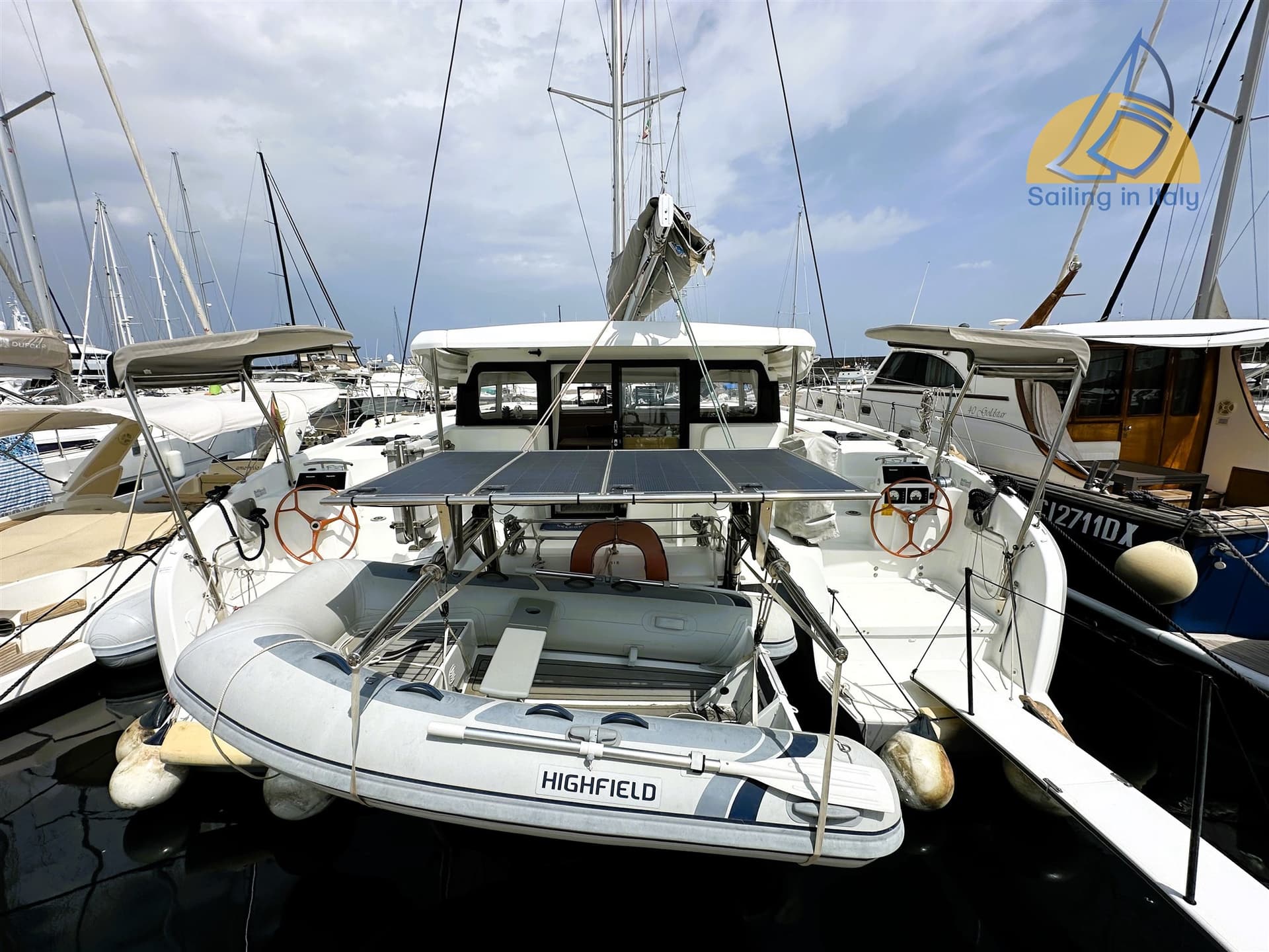 Excess Excess 11 - Detail View 1 Excess Excess 11 - Detail View 1