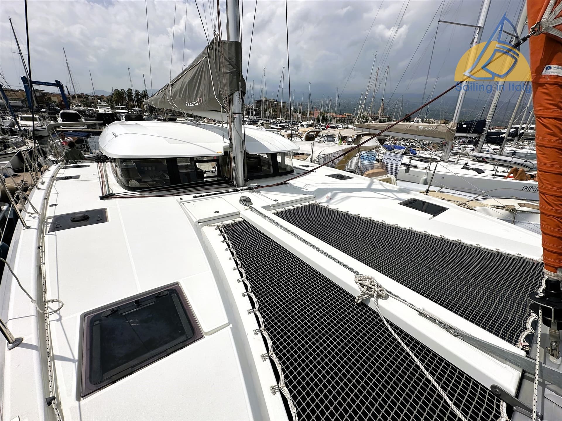 Excess Excess 11 - Deck View Excess Excess 11 - Deck View