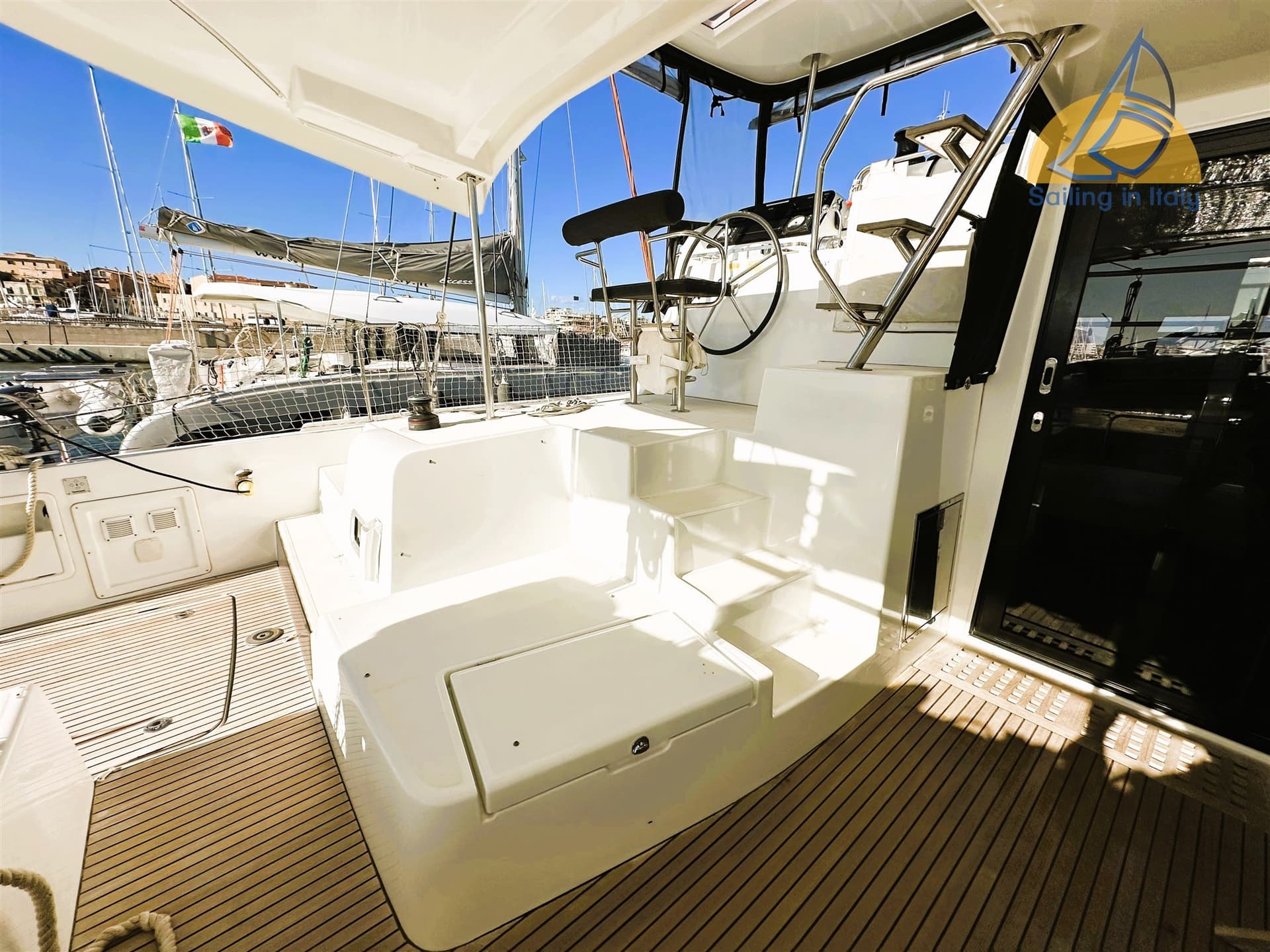 Lagoon 42 d'occasion - image hero 11