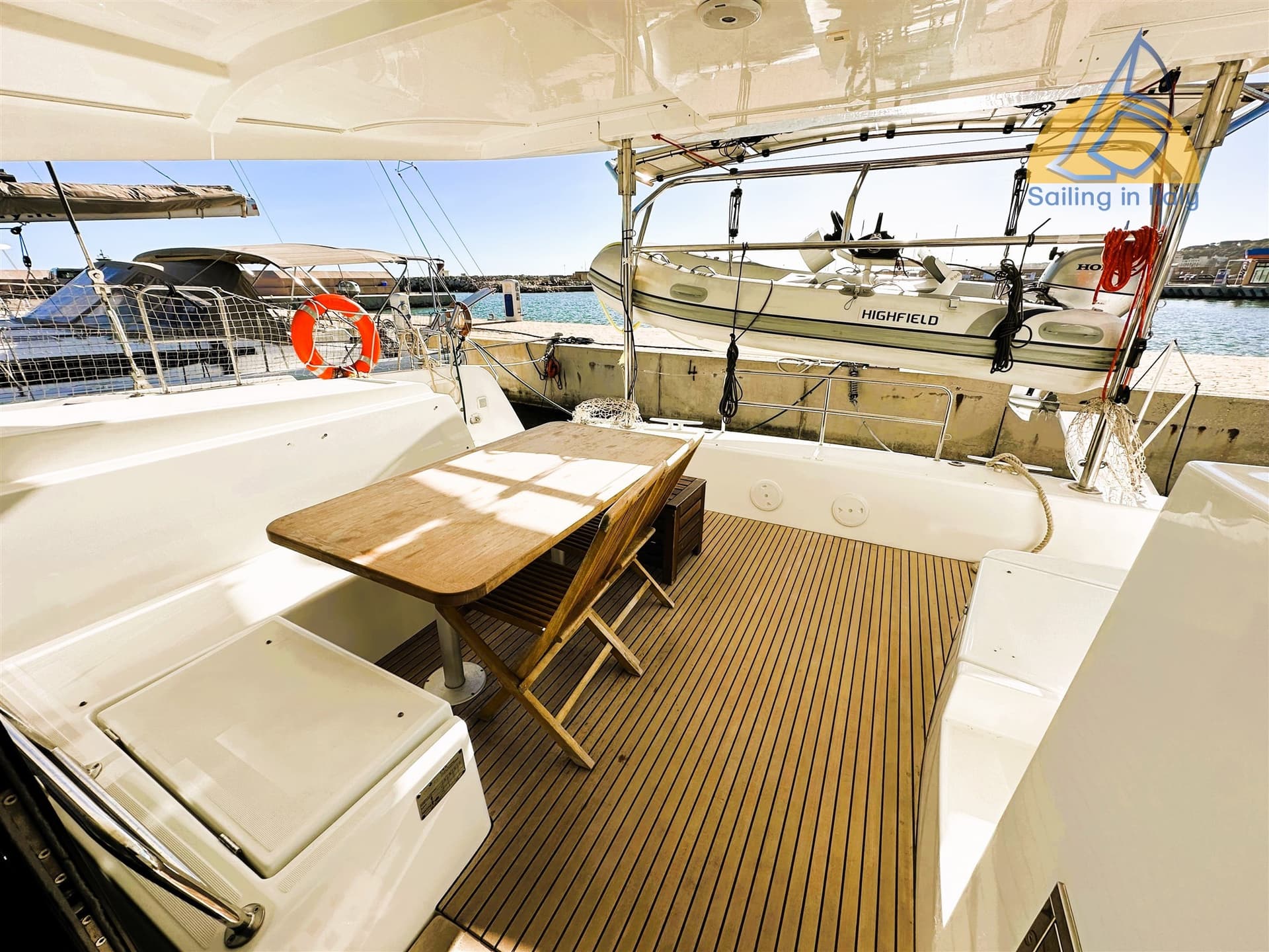 Lagoon 42 d'occasion - image hero 13