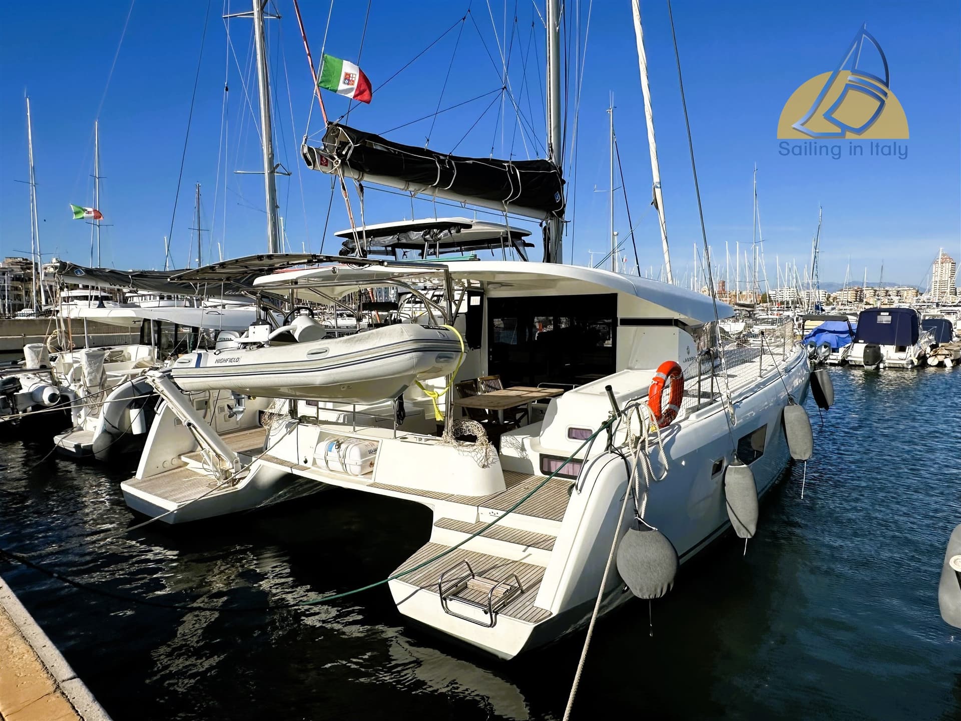 Lagoon 42 d'occasion - image hero 5